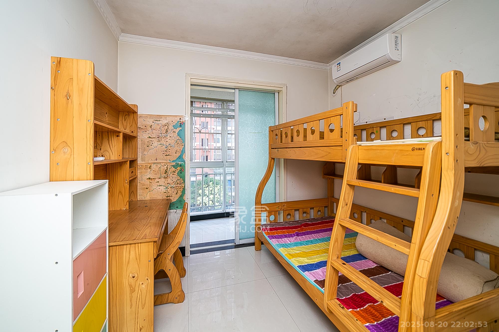 都江新城(都江新苑)  3室2厅2卫    118.8万 都江新城(都江新苑)  3室2厅2卫    118.8万卧室