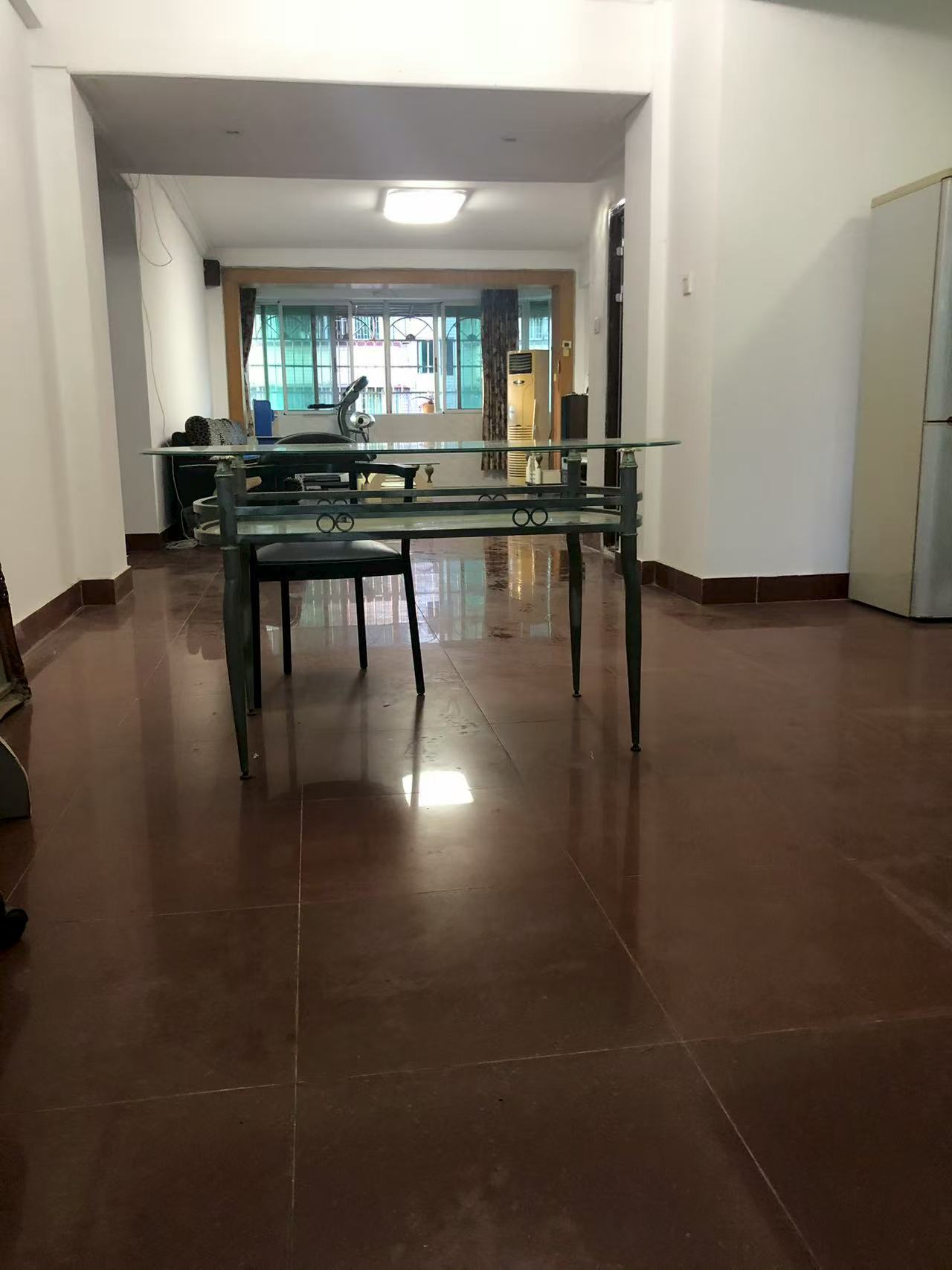 昌茂花园 4室2厅1卫 3000.0元/月 昌茂花园 4室2厅1卫 3000.0元/月室内图