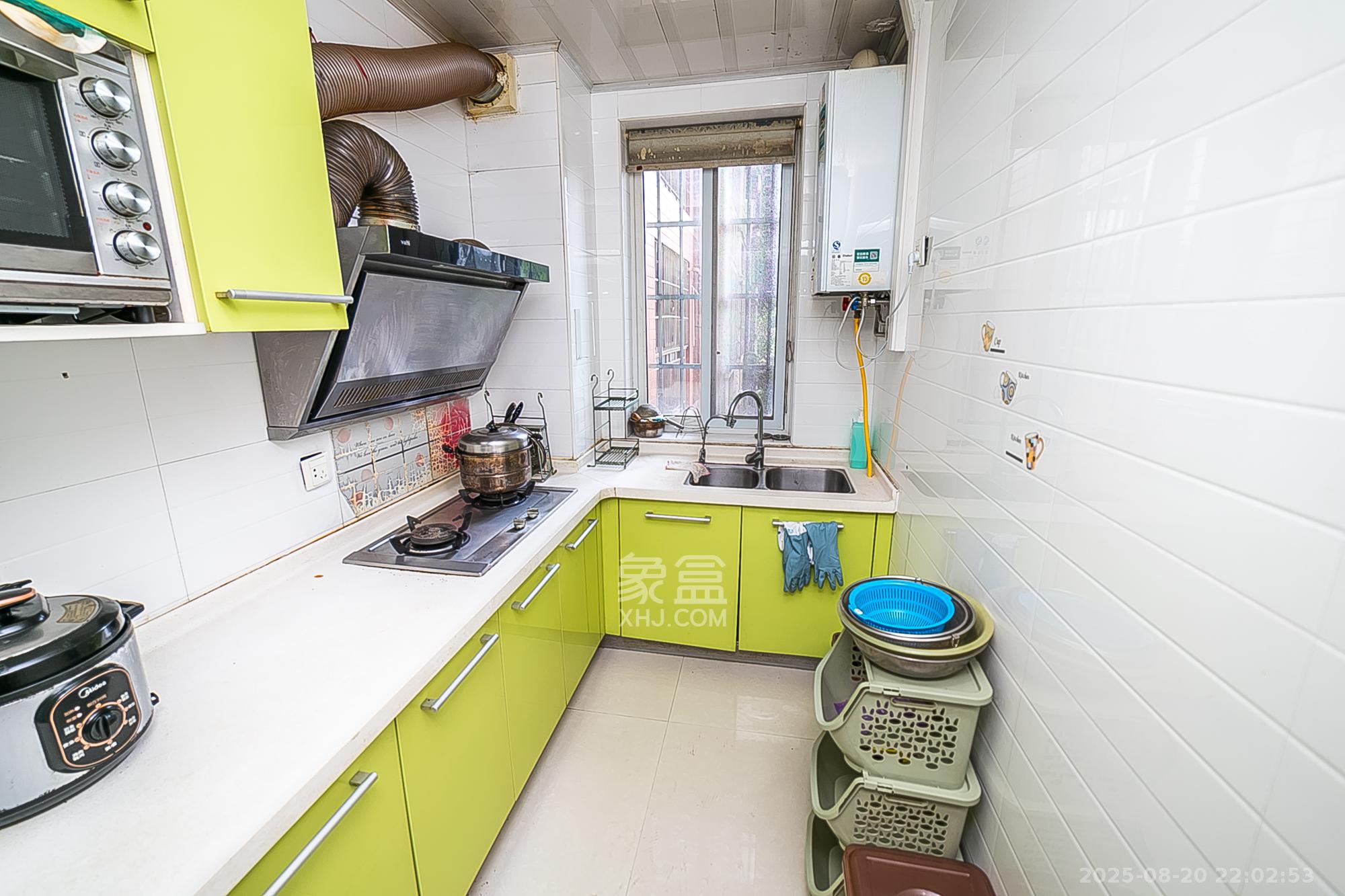 都江新城(都江新苑)  3室2厅2卫    118.8万 都江新城(都江新苑)  3室2厅2卫    118.8万厨房