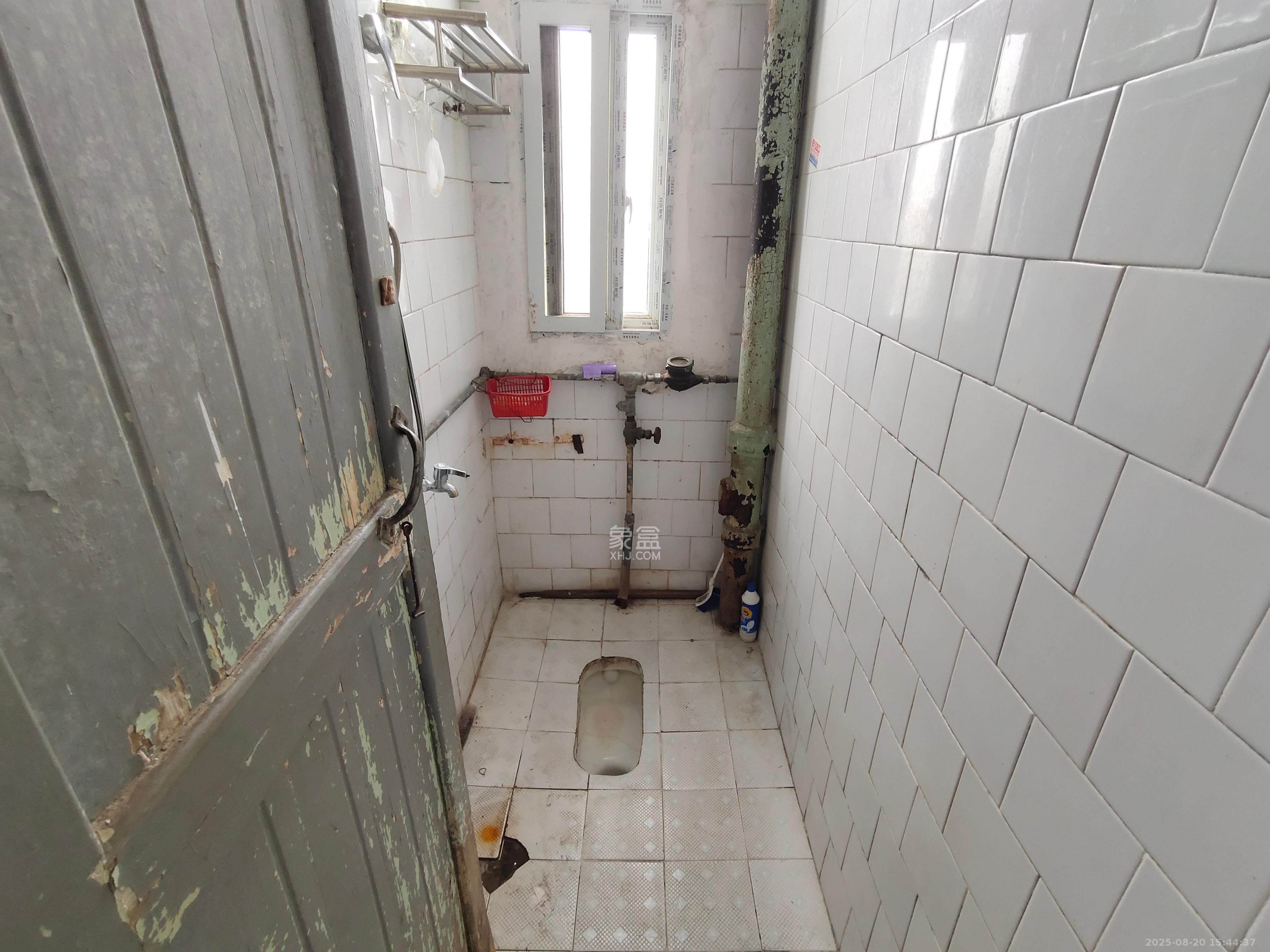 广电南院宿舍  2室2厅1卫    1450.0元/月室内图