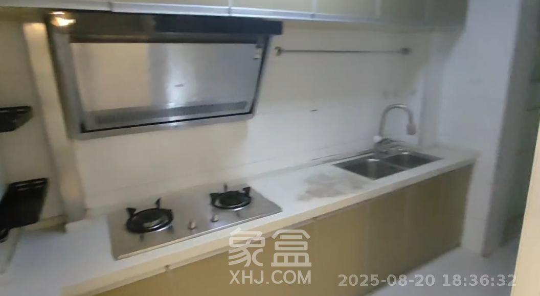 中国铁建梅溪青秀一期  3室1厅1卫   2400.00元/月室内图