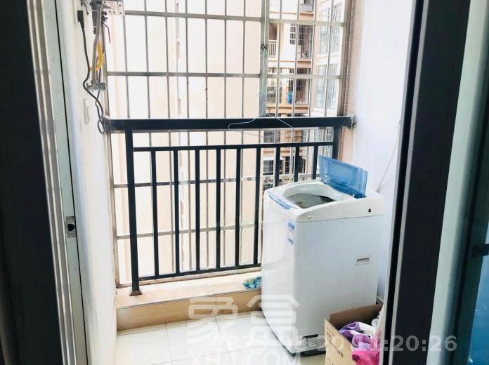 爵士湘  1室1厅1卫   900.00元/月室内图