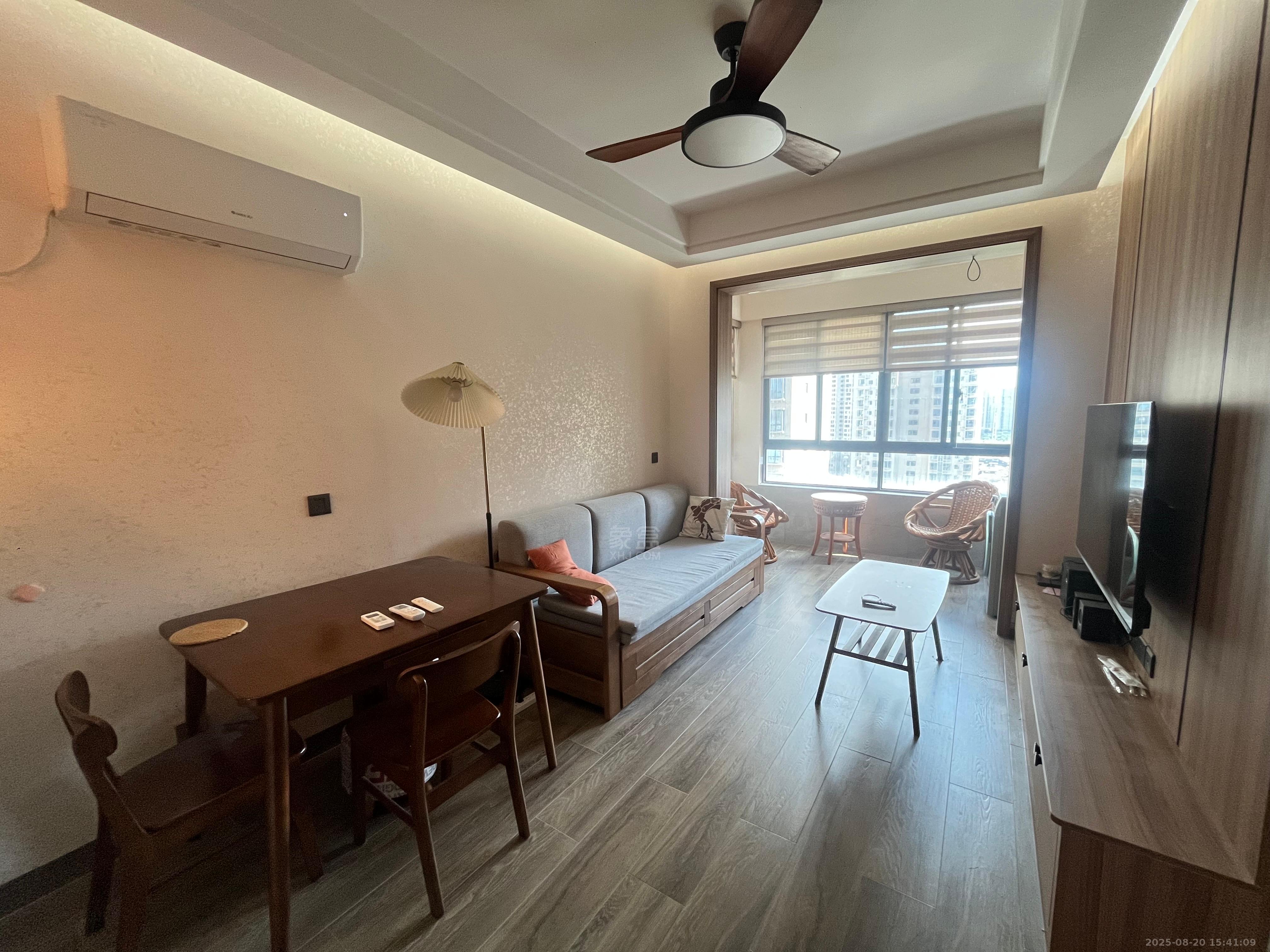 山水豪庭 1室1厅1卫 1600.0元/月 山水豪庭 1室1厅1卫 1600.0元/月室内图