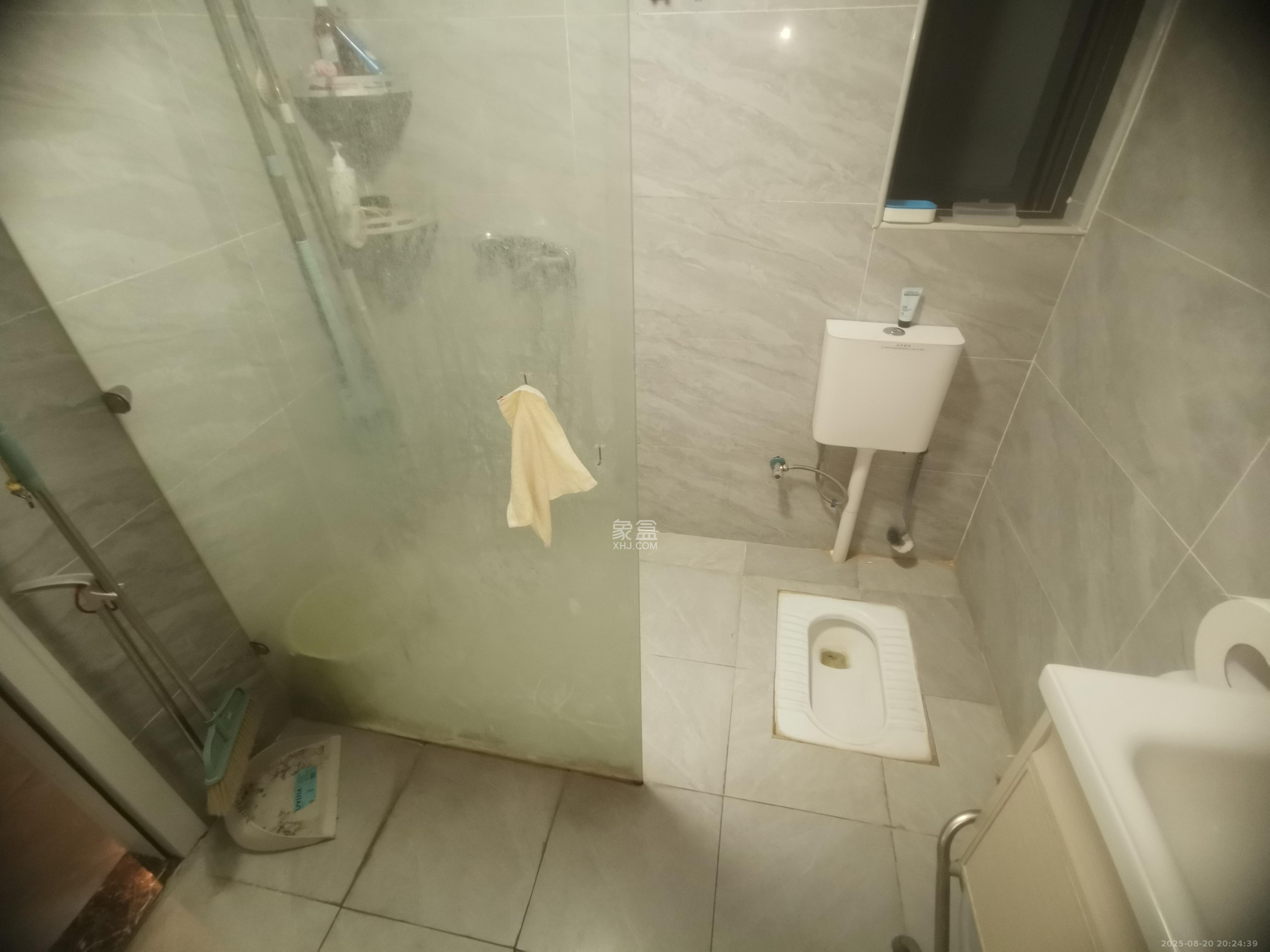 韭菜园嘉苑 2室2厅1卫 3200.0元/月 韭菜园嘉苑 2室2厅1卫 3200.0元/月室内图