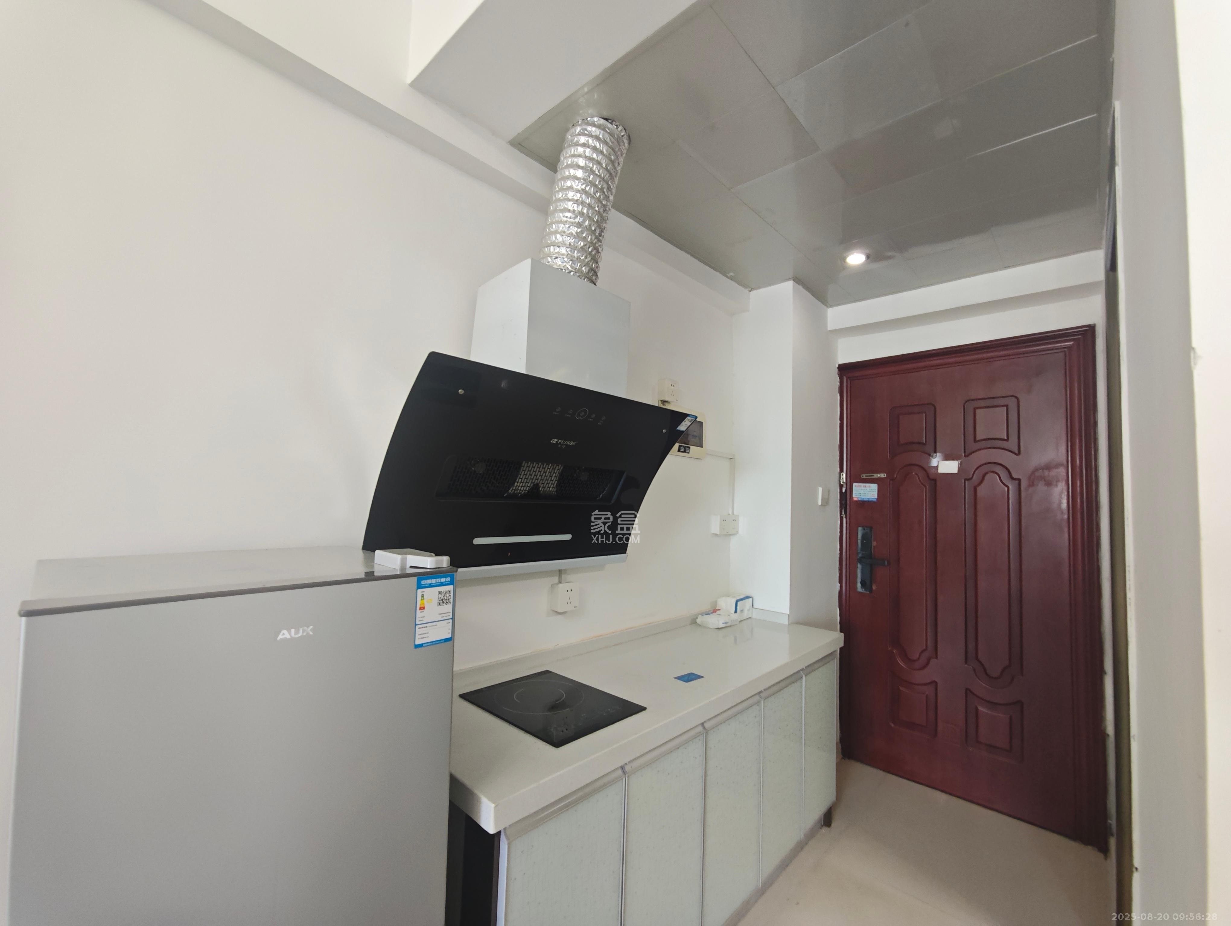 名富公寓  1室0厅1卫    1680.0元/月室内图