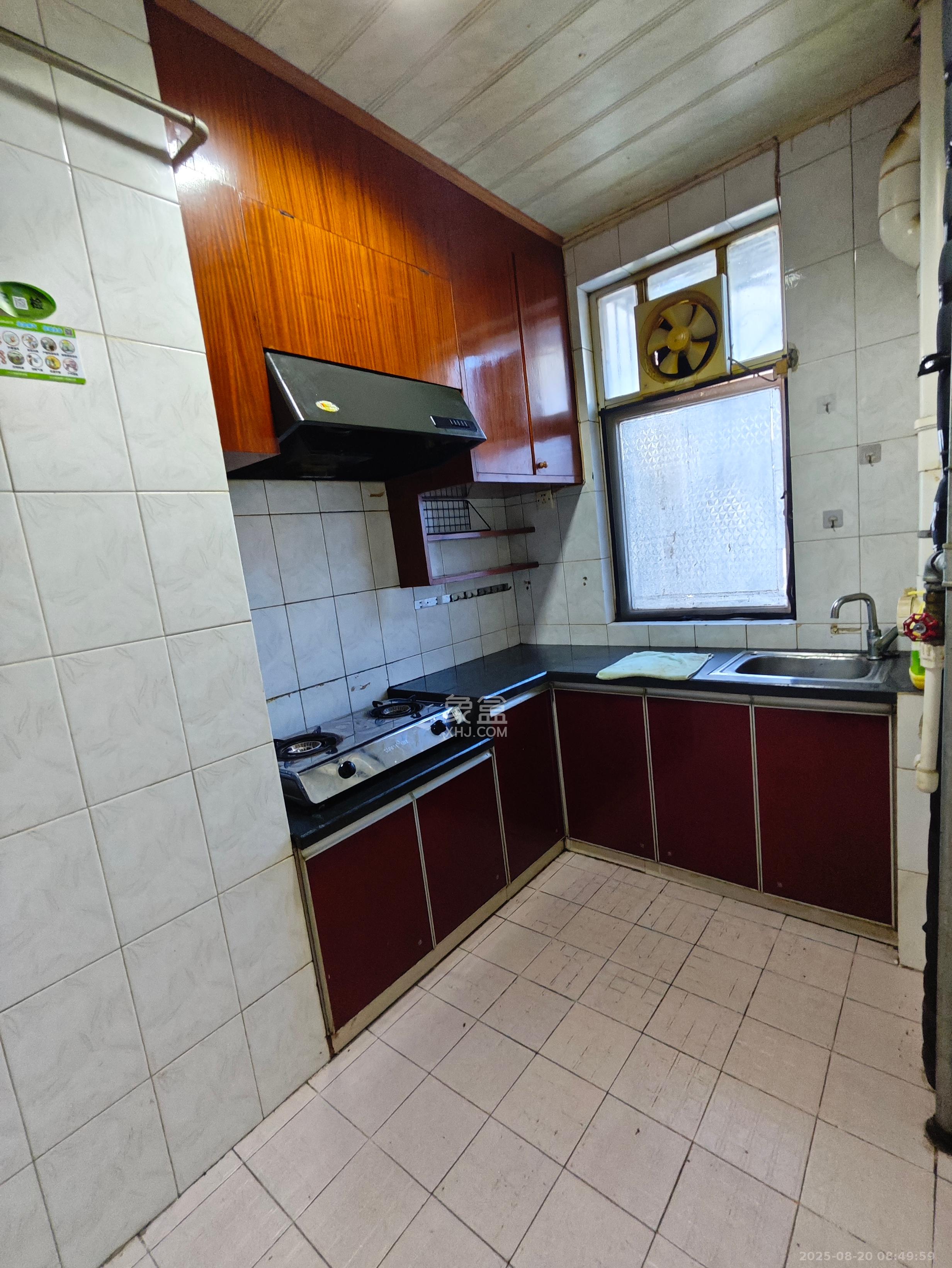 长沙市烟草专卖局单位宿舍 3室2厅2卫 2200.0元/月 长沙市烟草专卖局单位宿舍 3室2厅2卫 2200.0元/月室内图