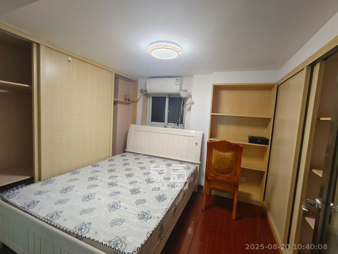 融圣国际  2室1厅1卫    2000.0元/月室内图