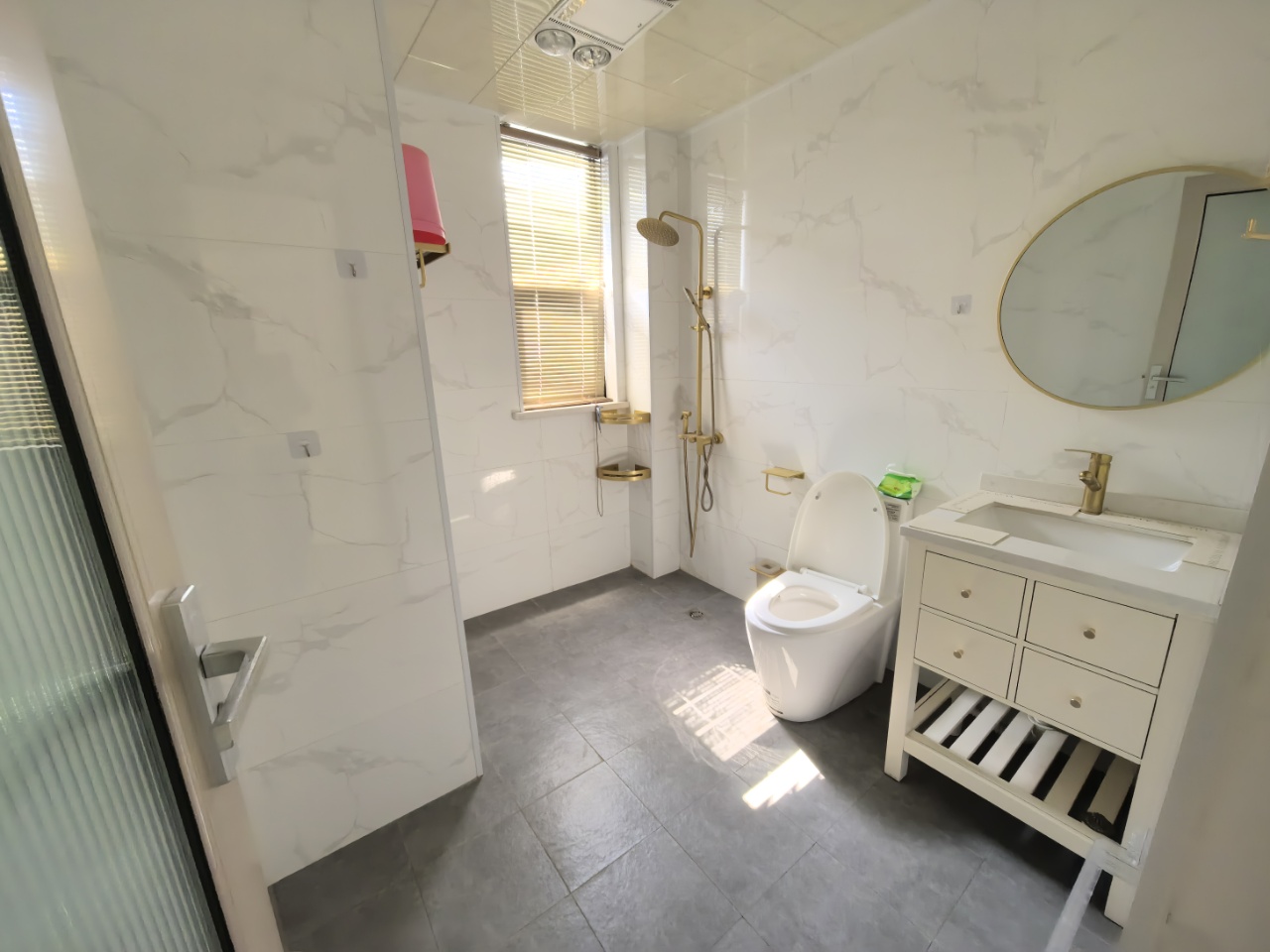 世纪嘉苑 3室2厅2卫 2800.0元/月 世纪嘉苑 3室2厅2卫 2800.0元/月室内图