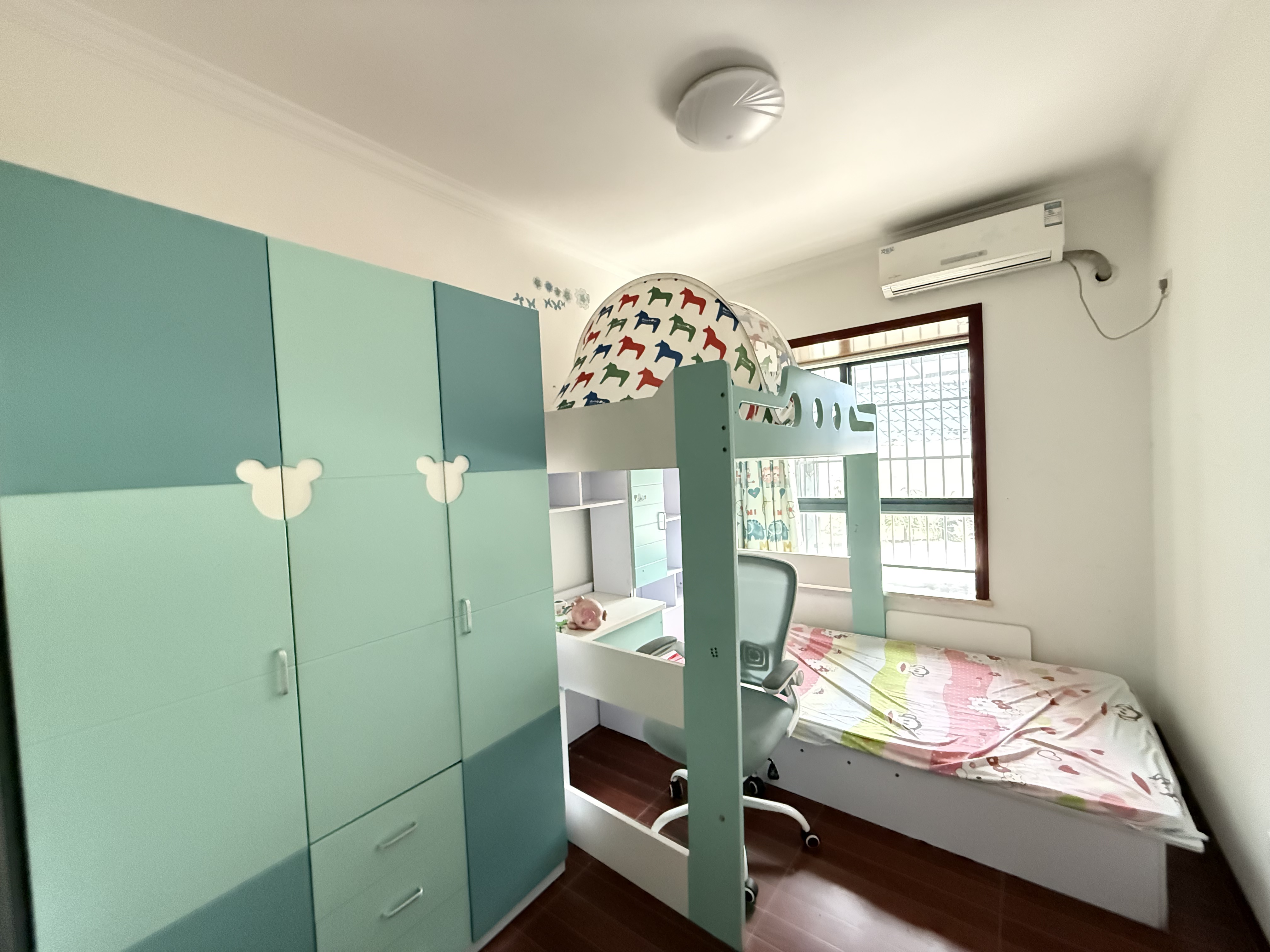 碧海金城 2室1厅1卫 130.0万 碧海金城 2室1厅1卫 130.0万室内图