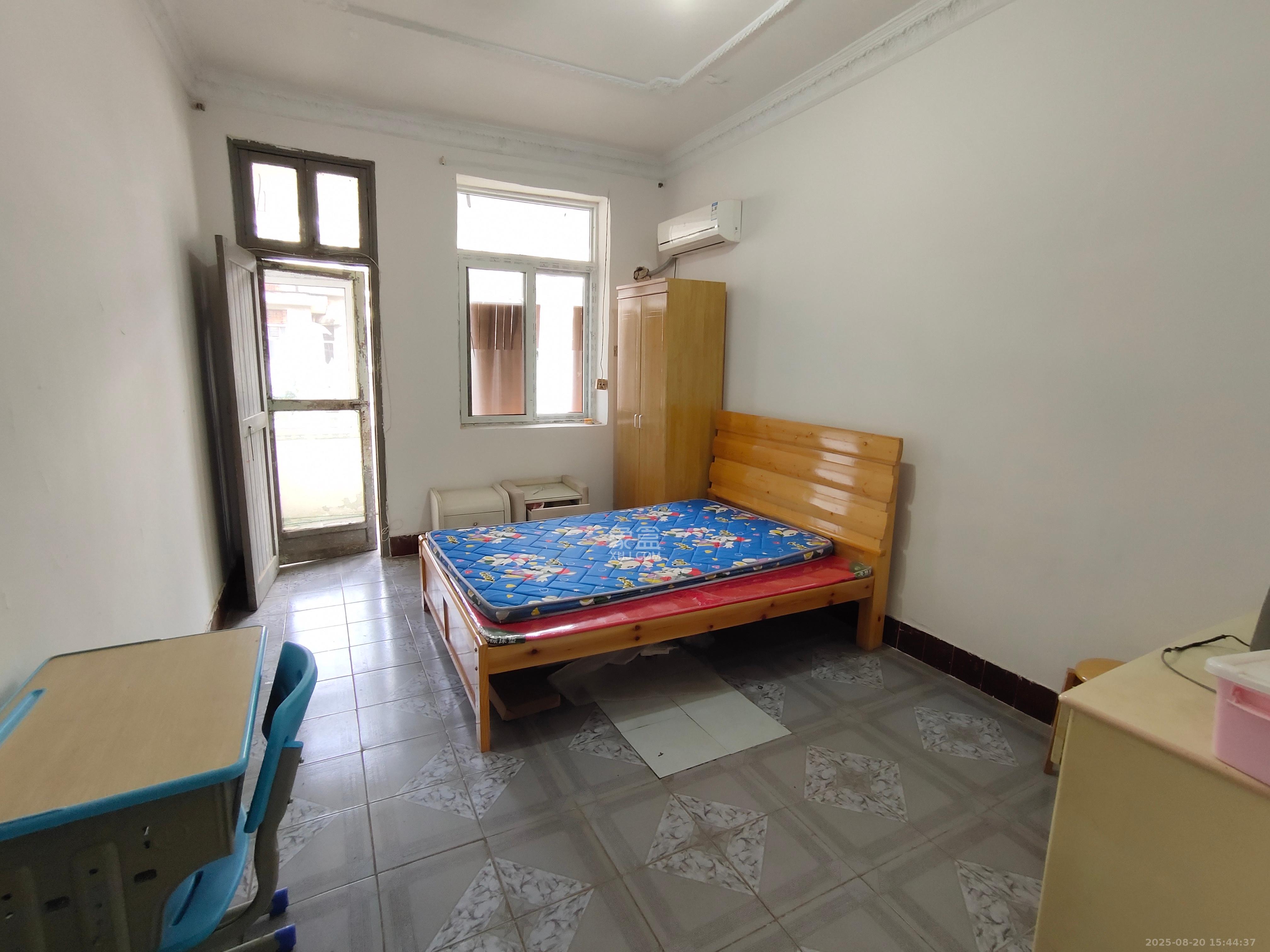 广电南院宿舍  2室2厅1卫    1450.0元/月室内图