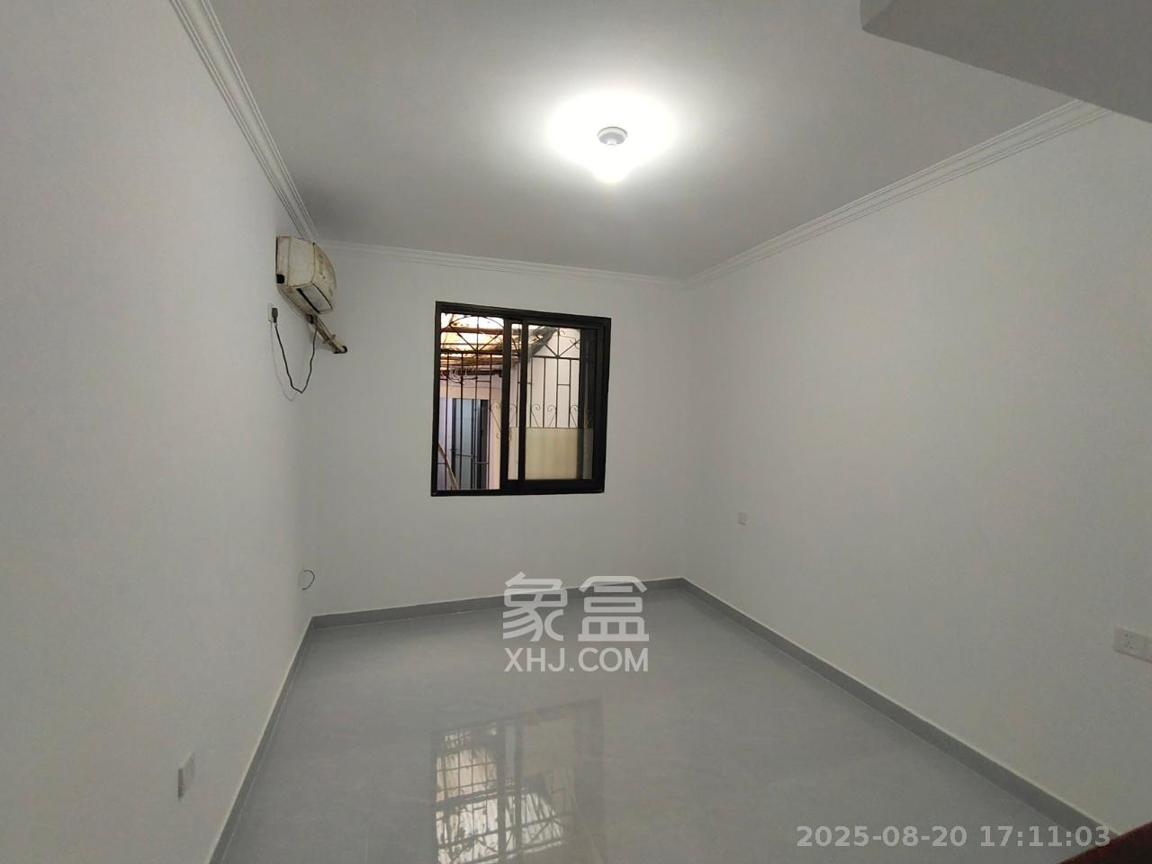 第二工人文化宫  4室2厅1卫    2700.0元/月 第二工人文化宫  4室2厅1卫    2700.0元/月室内图