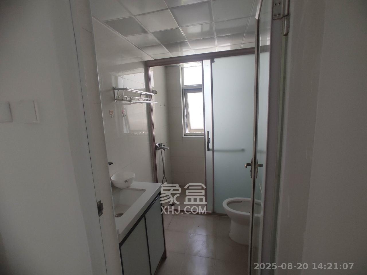 北辰三角洲D3区  4室2厅2卫   3800.00元/月室内图