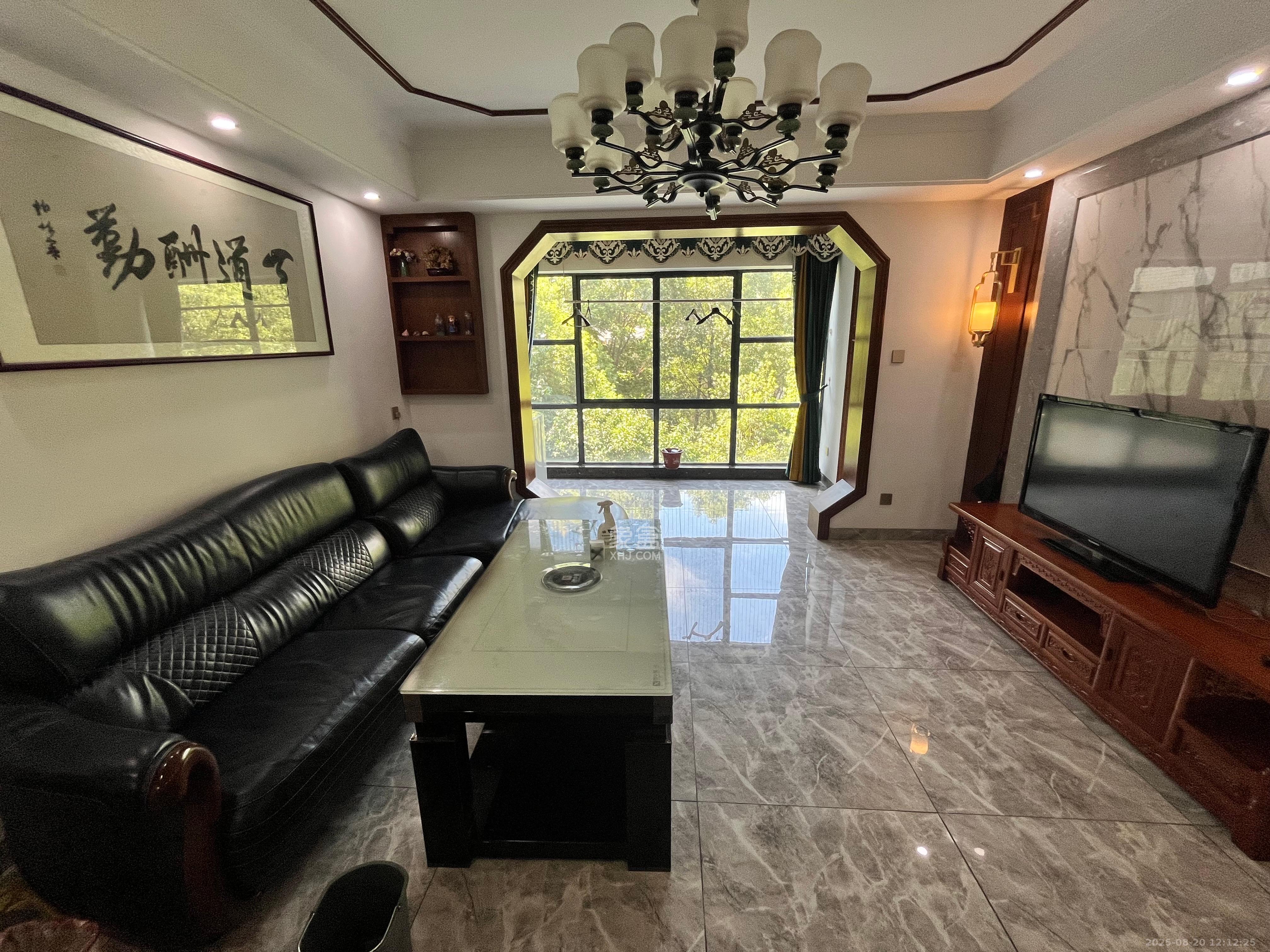 恒基凯旋门一二期 4室2厅2卫 3500.0元/月 恒基凯旋门一二期 4室2厅2卫 3500.0元/月室内图