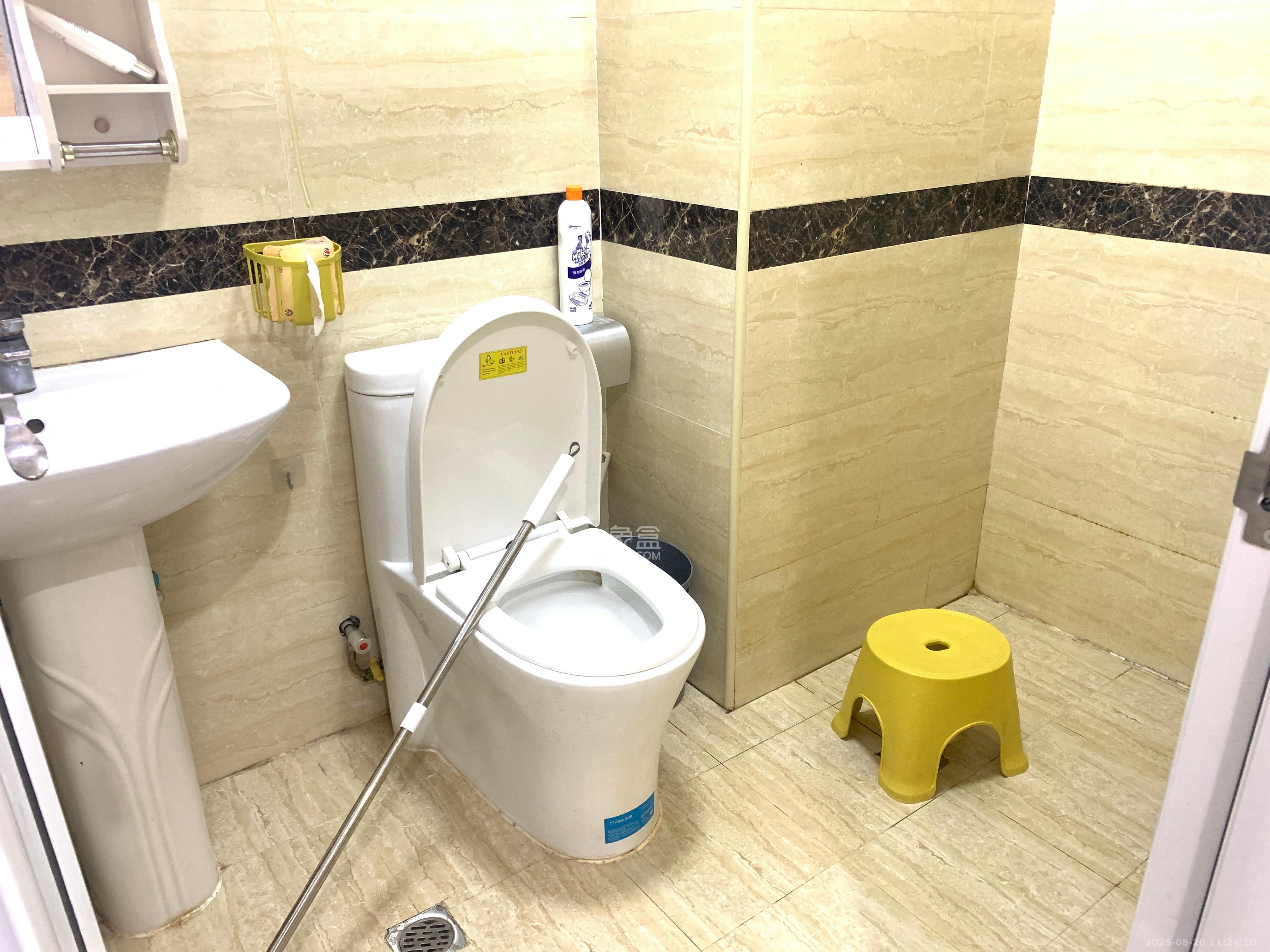 博雅例外  1室0厅0卫   1350.00元/月