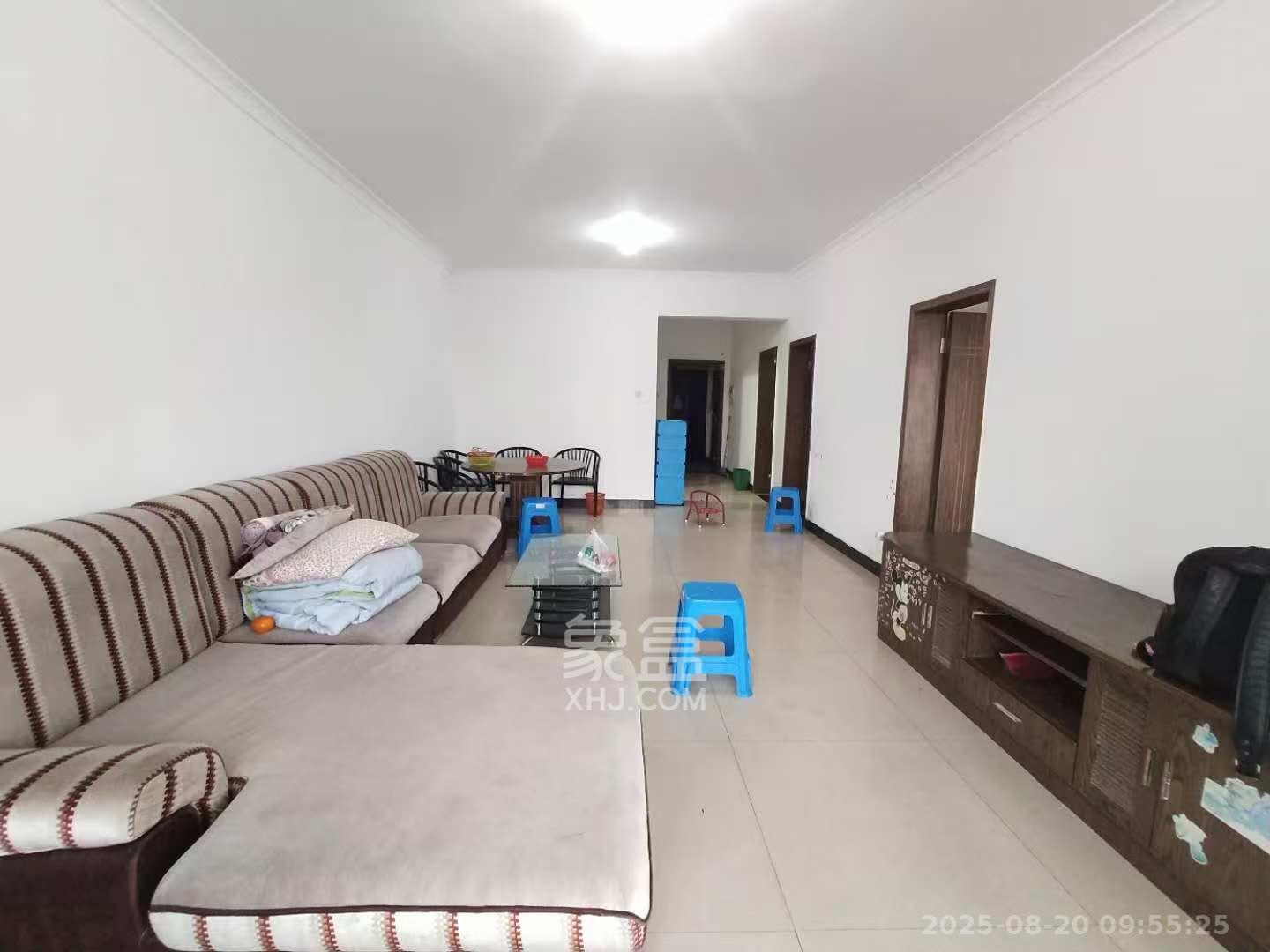 阳明山庄  1室1厅1卫   2200.00元/月