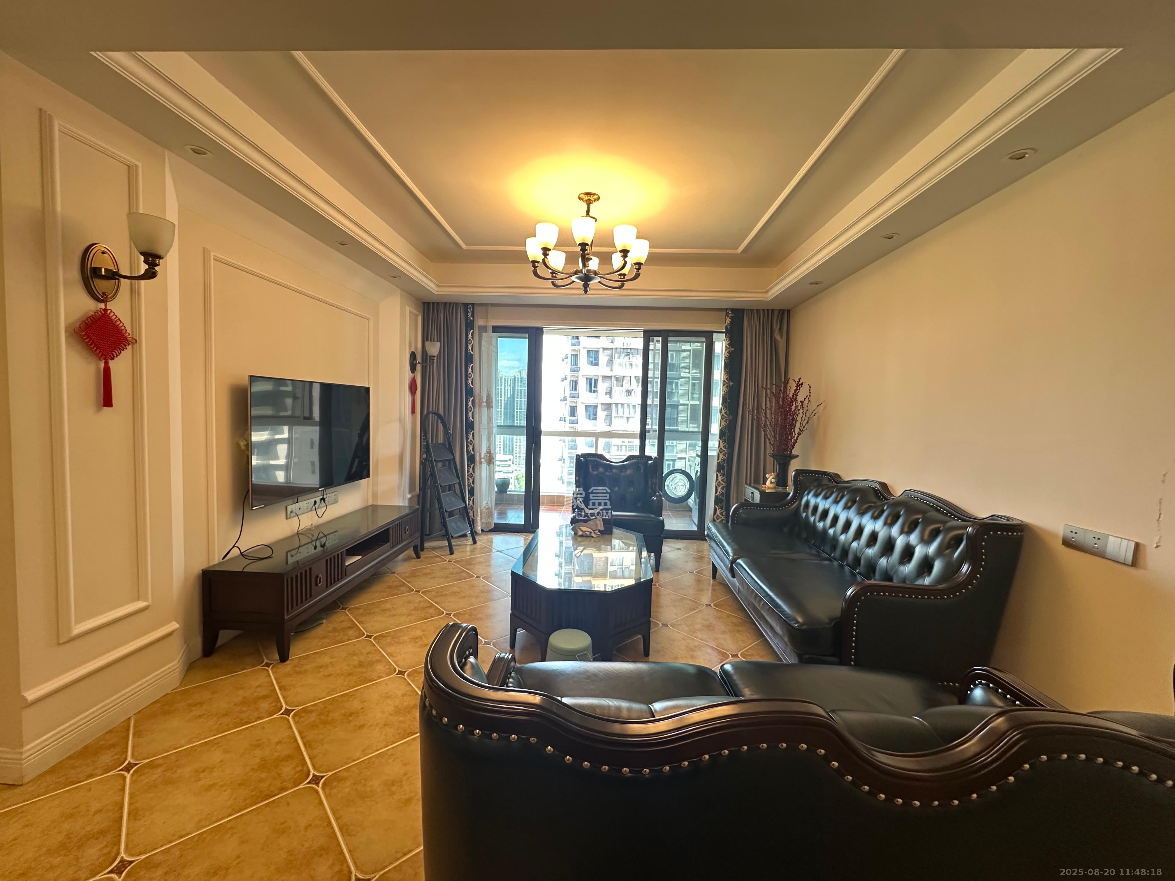 恒基凯旋门三期  3室2厅2卫    4500.0元/月 恒基凯旋门三期  3室2厅2卫    4500.0元/月