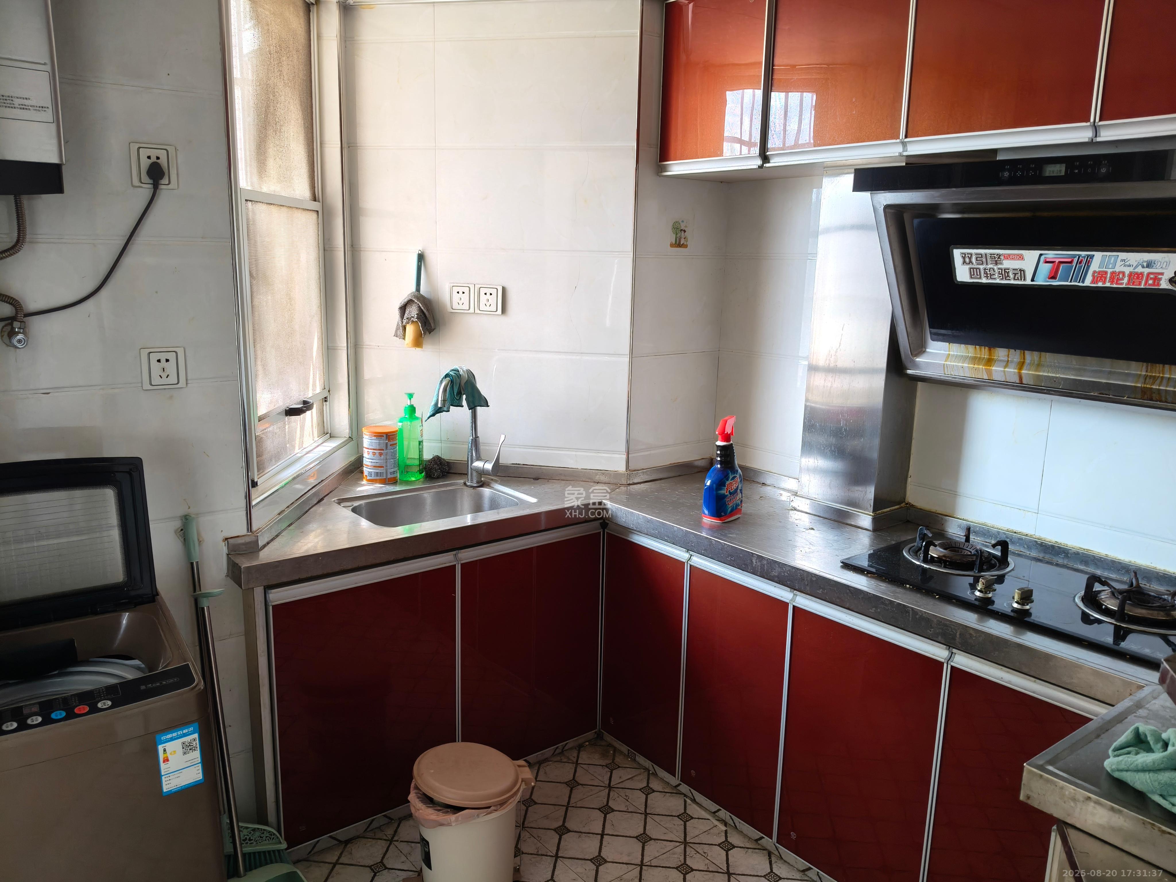 金石蓉园 2室1厅1卫 1500.0元/月 金石蓉园 2室1厅1卫 1500.0元/月室内图