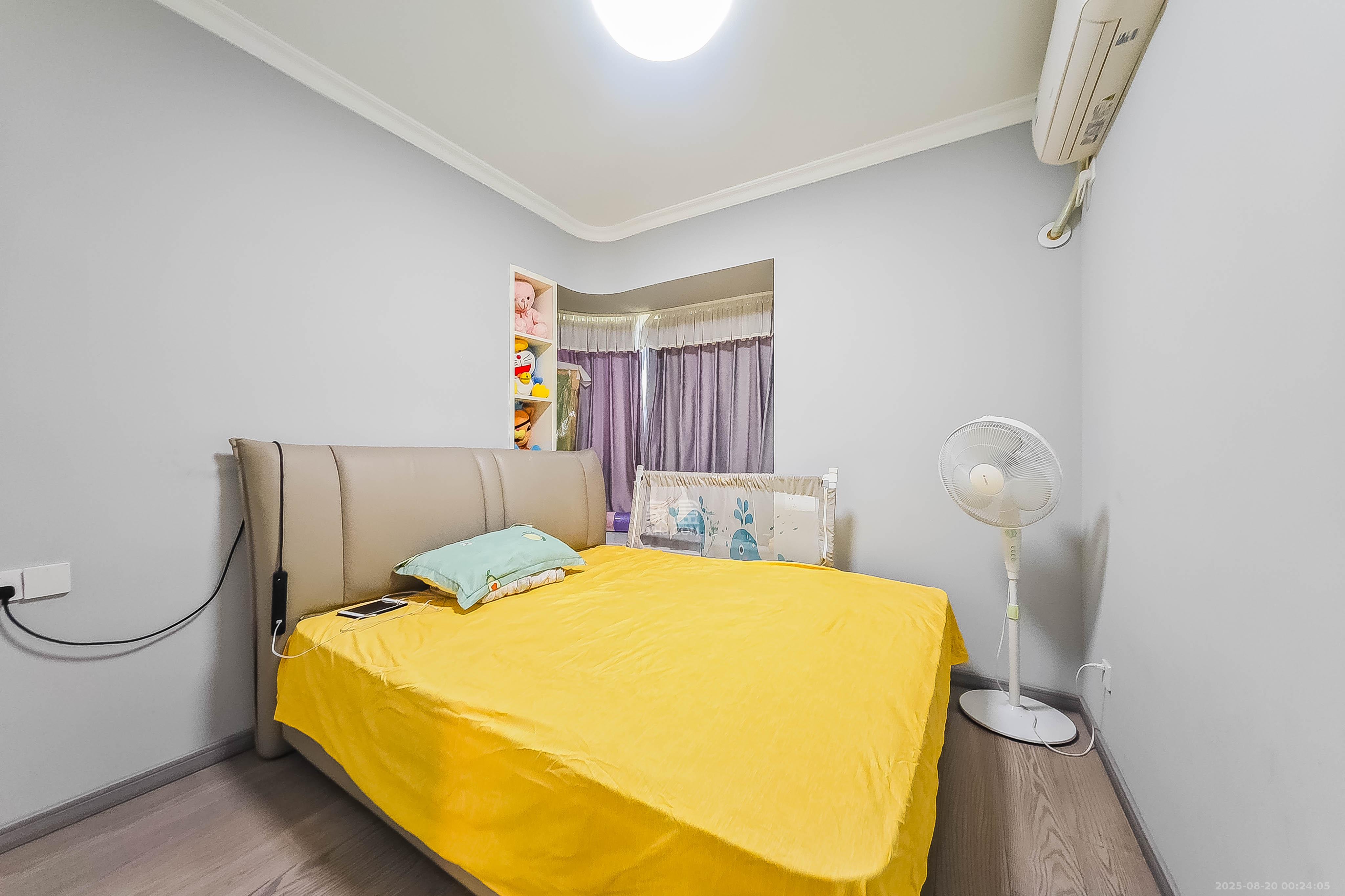 明昇壹城(明昇时代广场)一期  3室1厅1卫    139.8万 明昇壹城(明昇时代广场)一期  3室1厅1卫    139.8万卧室