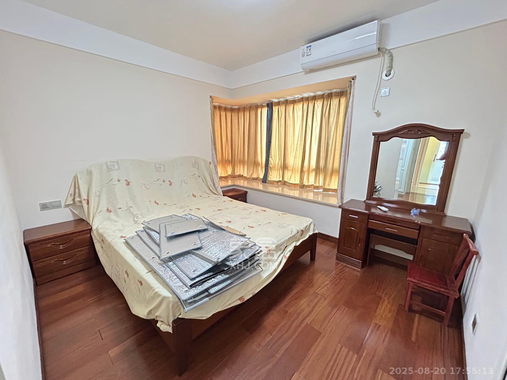 五矿格澜郡 3室2厅2卫 2500.0元/月 五矿格澜郡 3室2厅2卫 2500.0元/月室内图