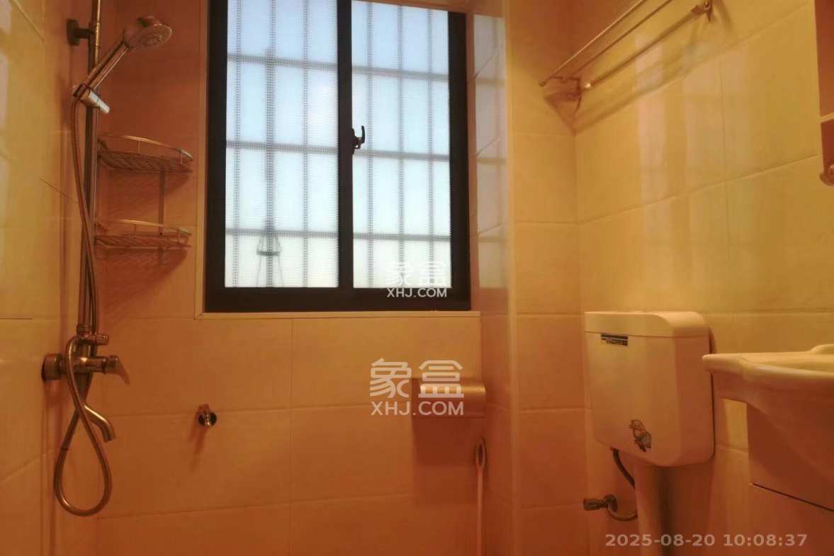 佳美紫郡 2室2厅1卫 1600.0元/月 佳美紫郡 2室2厅1卫 1600.0元/月室内图