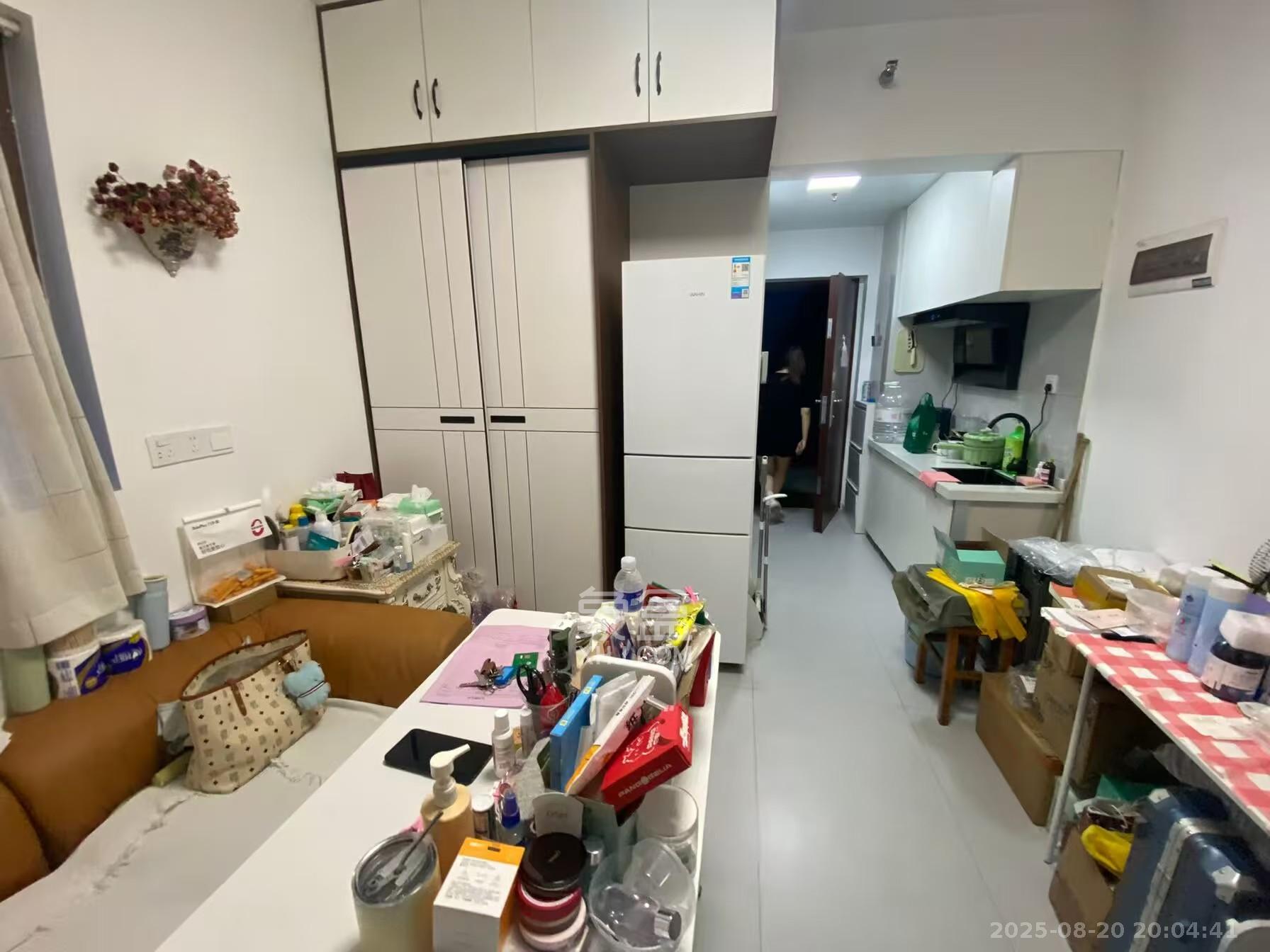 惠通才郡  1室1厅1卫   1900.00元/月