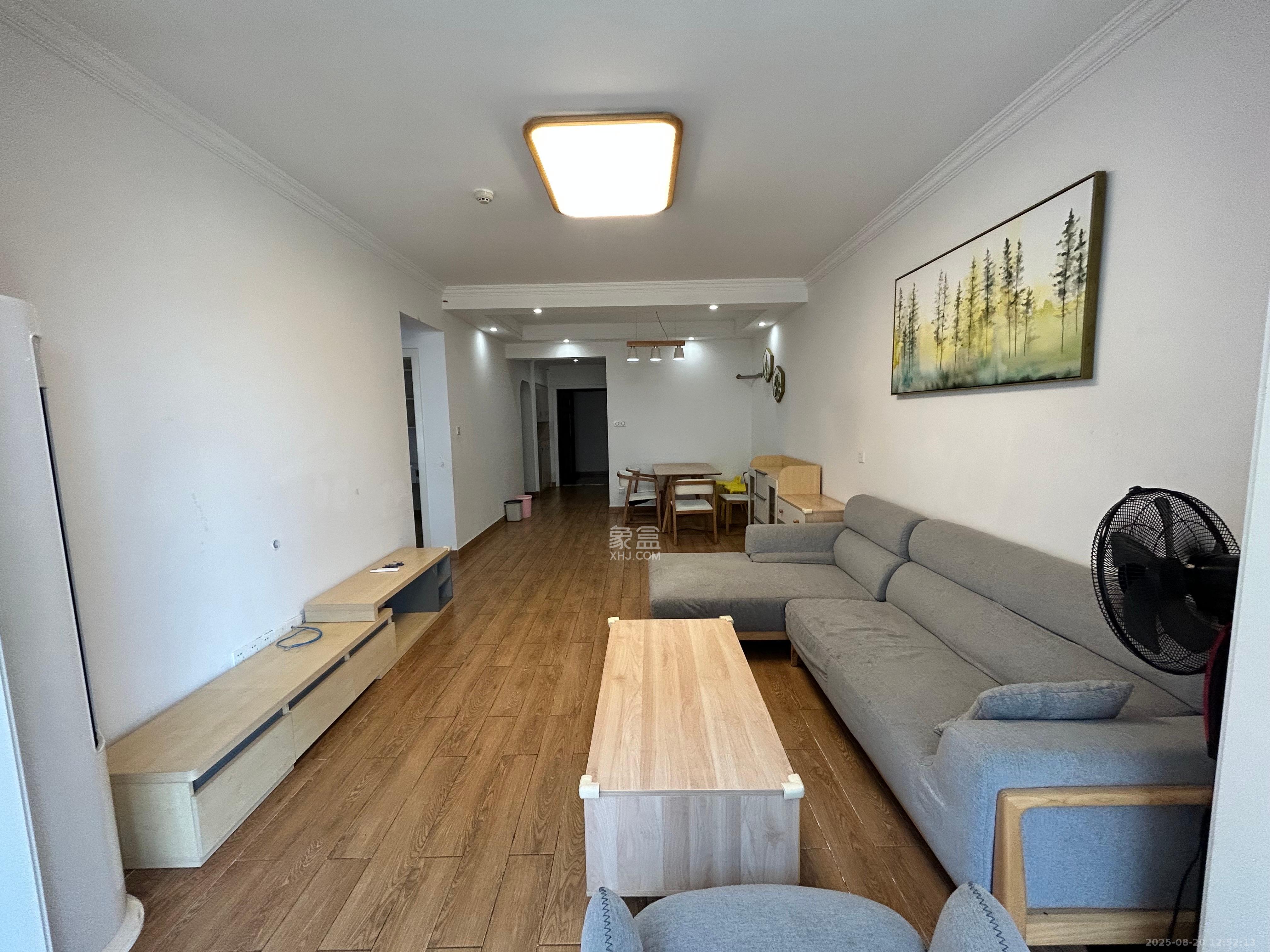 北辰三角洲E6区 3室2厅1卫 3500.0元/月 北辰三角洲E6区 3室2厅1卫 3500.0元/月室内图