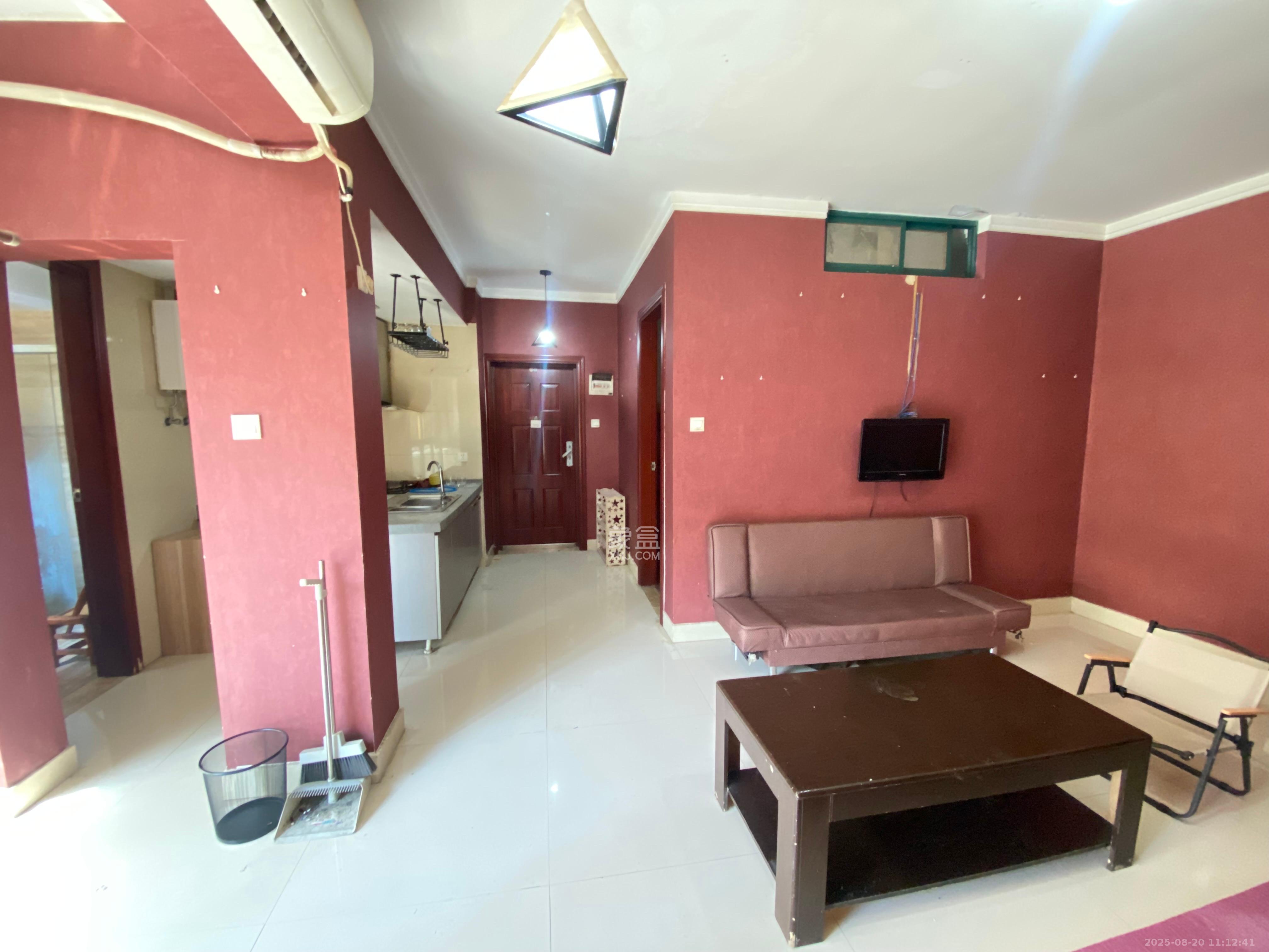 共和世家 2室2厅1卫 1900.0元/月 共和世家 2室2厅1卫 1900.0元/月室内图