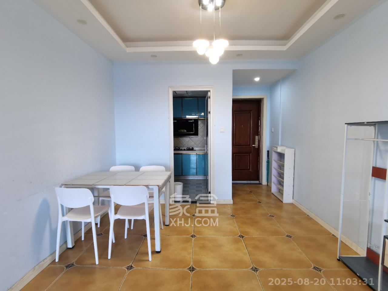 建发中央公园（建发美地）  3室1厅1卫    2700.0元/月室内图