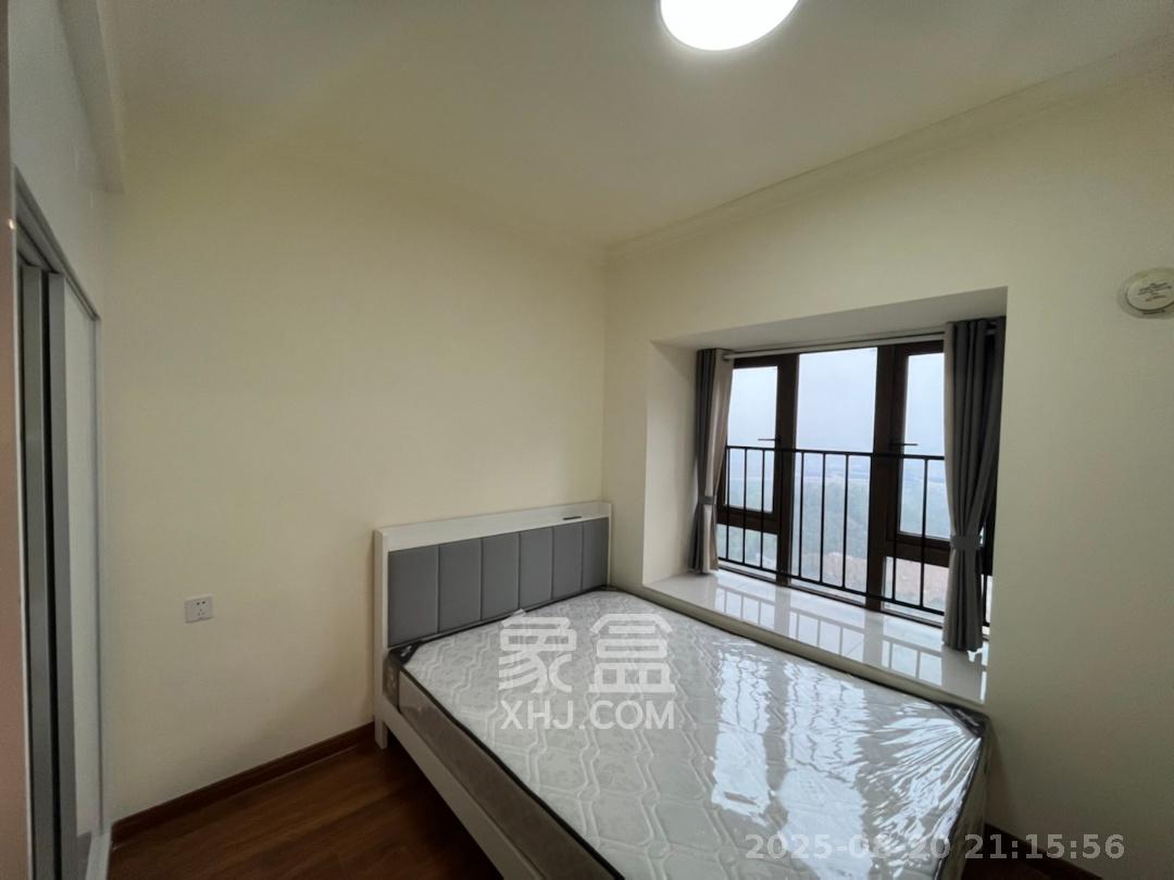 碧桂园翘楚棠 4室2厅2卫 2800.0元/月 碧桂园翘楚棠 4室2厅2卫 2800.0元/月室内图