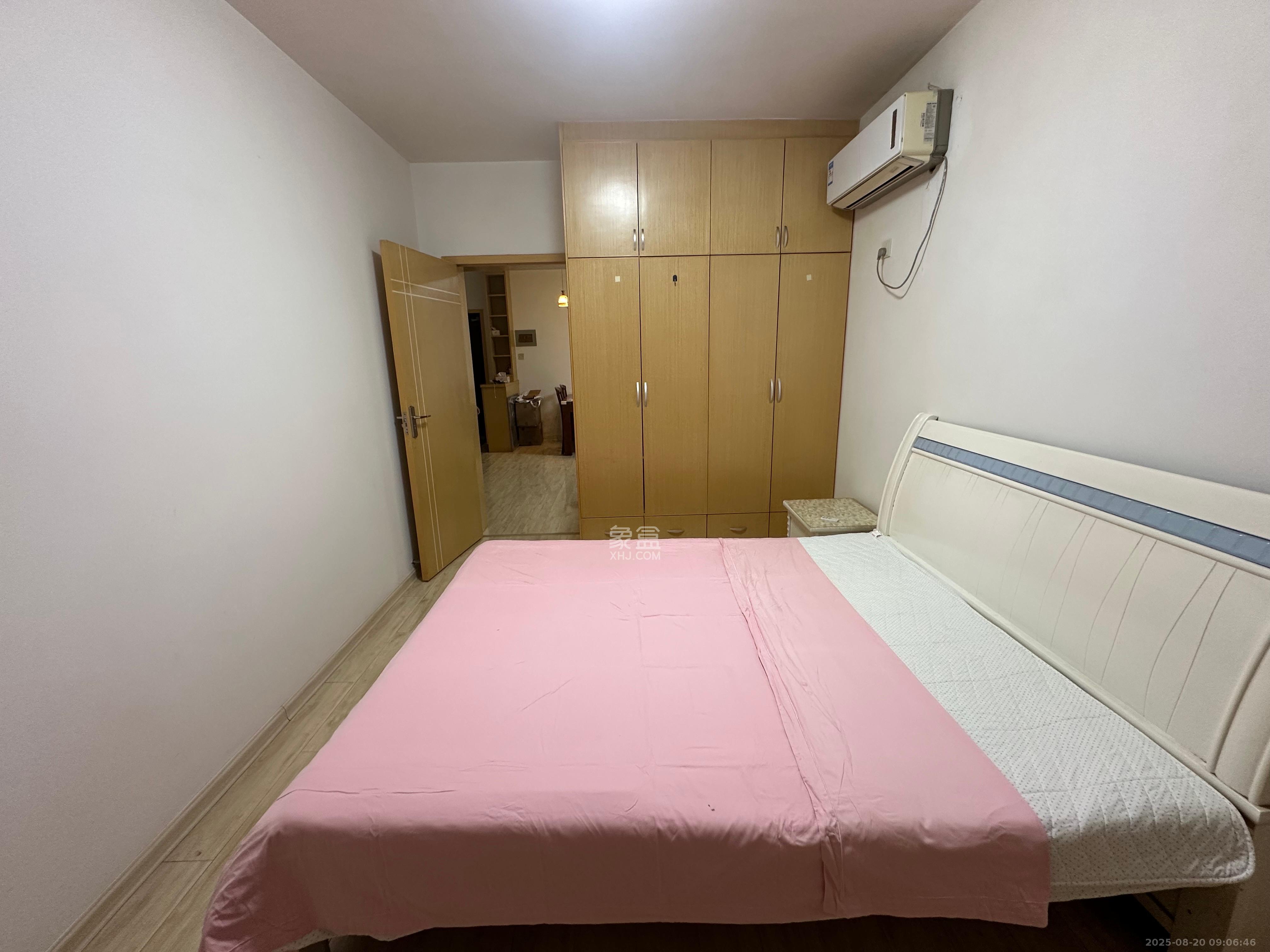 南国新城  2室2厅1卫   2100.00元/月室内图