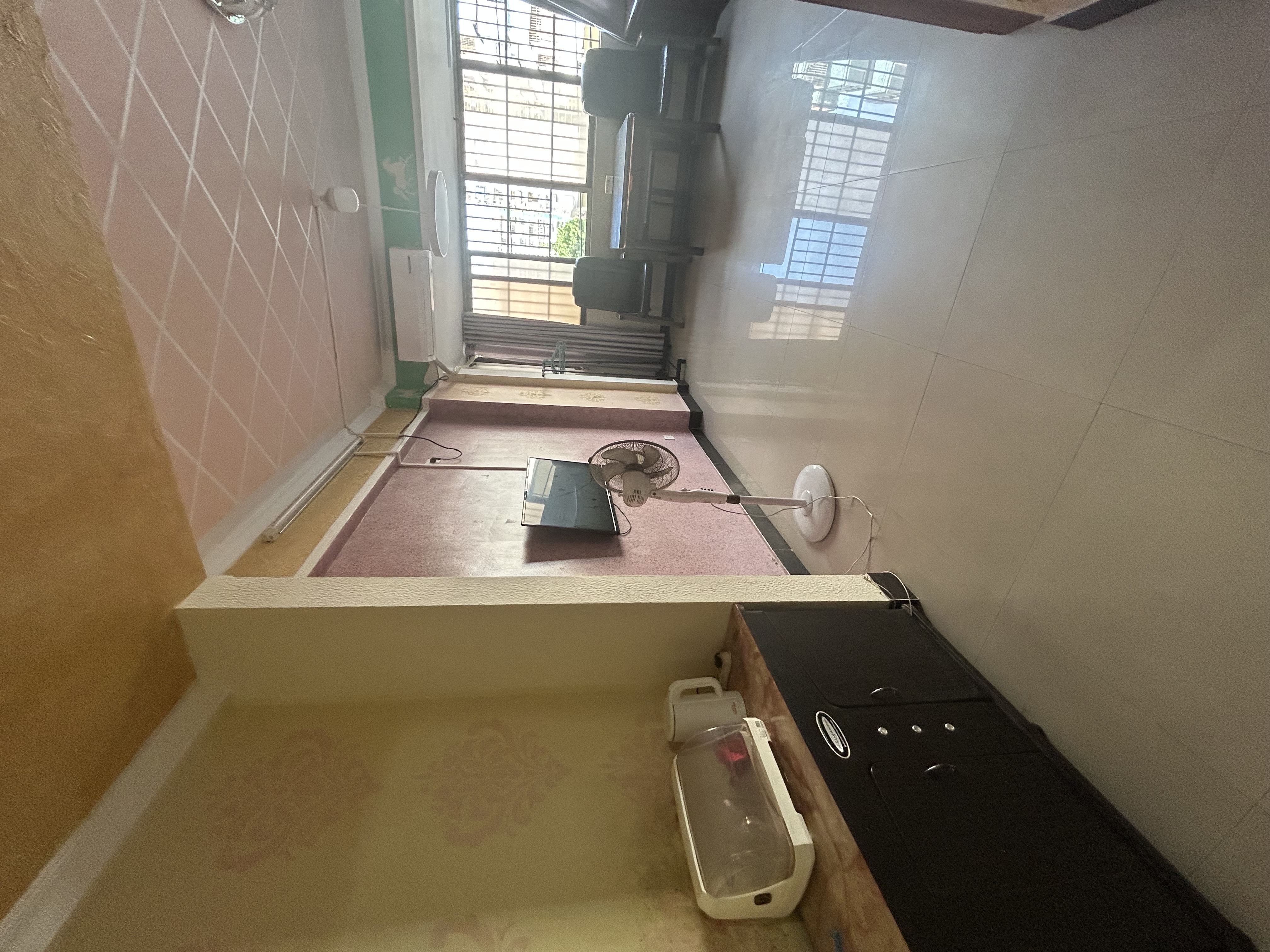 明都大厦 1室0厅1卫 1300.0元/月 明都大厦 1室0厅1卫 1300.0元/月室内图