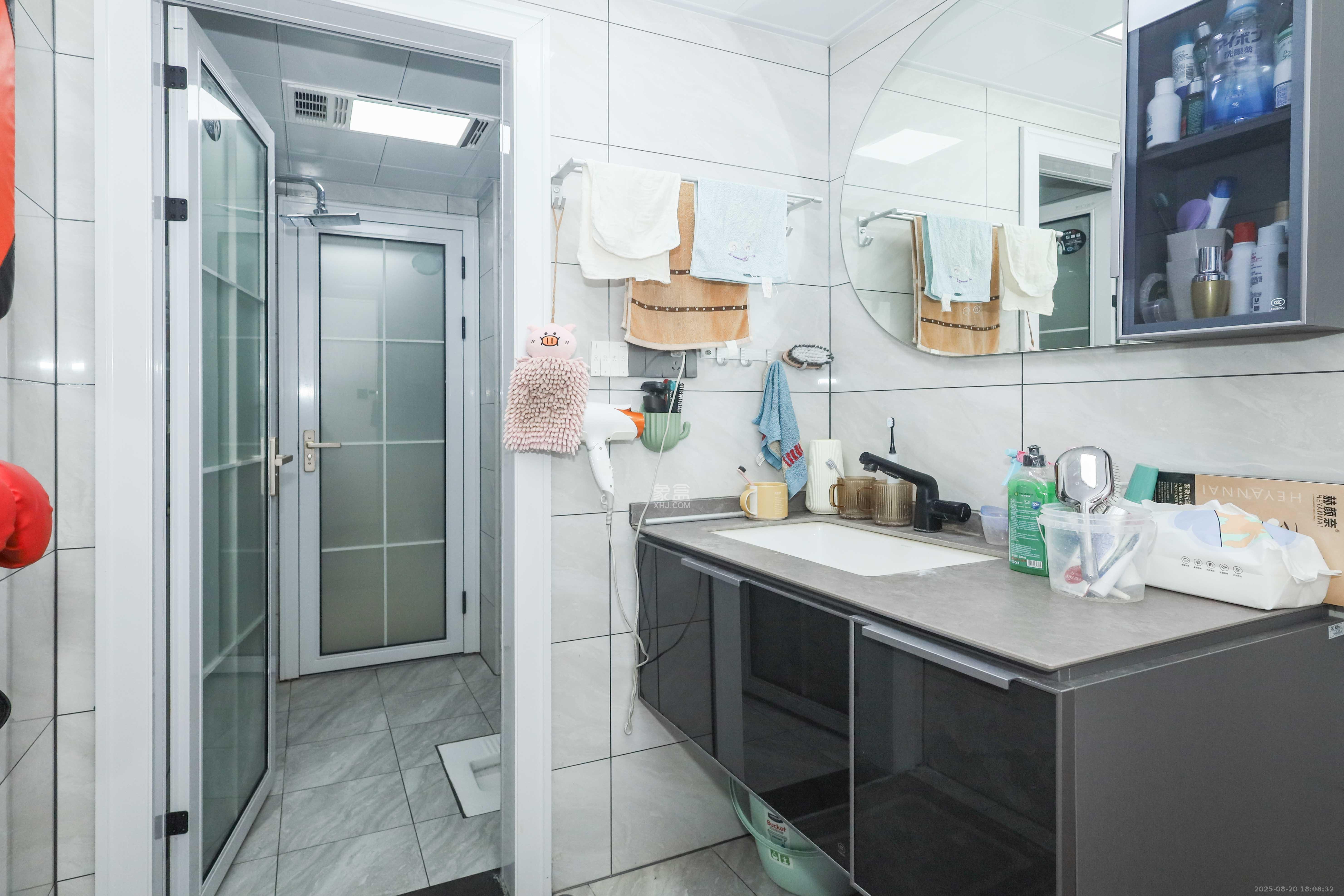 中国铁建梅溪青秀三期  3室2厅2卫    168.0万 中国铁建梅溪青秀三期  3室2厅2卫    168.0万卫生间