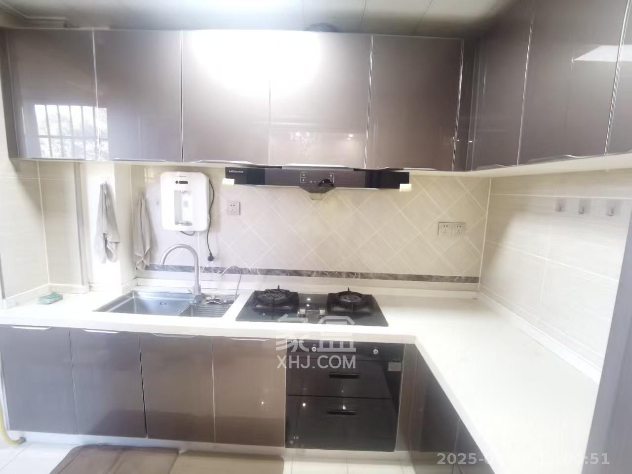 中建芙蓉嘉苑 3室1厅2卫 2800.0元/月 中建芙蓉嘉苑 3室1厅2卫 2800.0元/月室内图