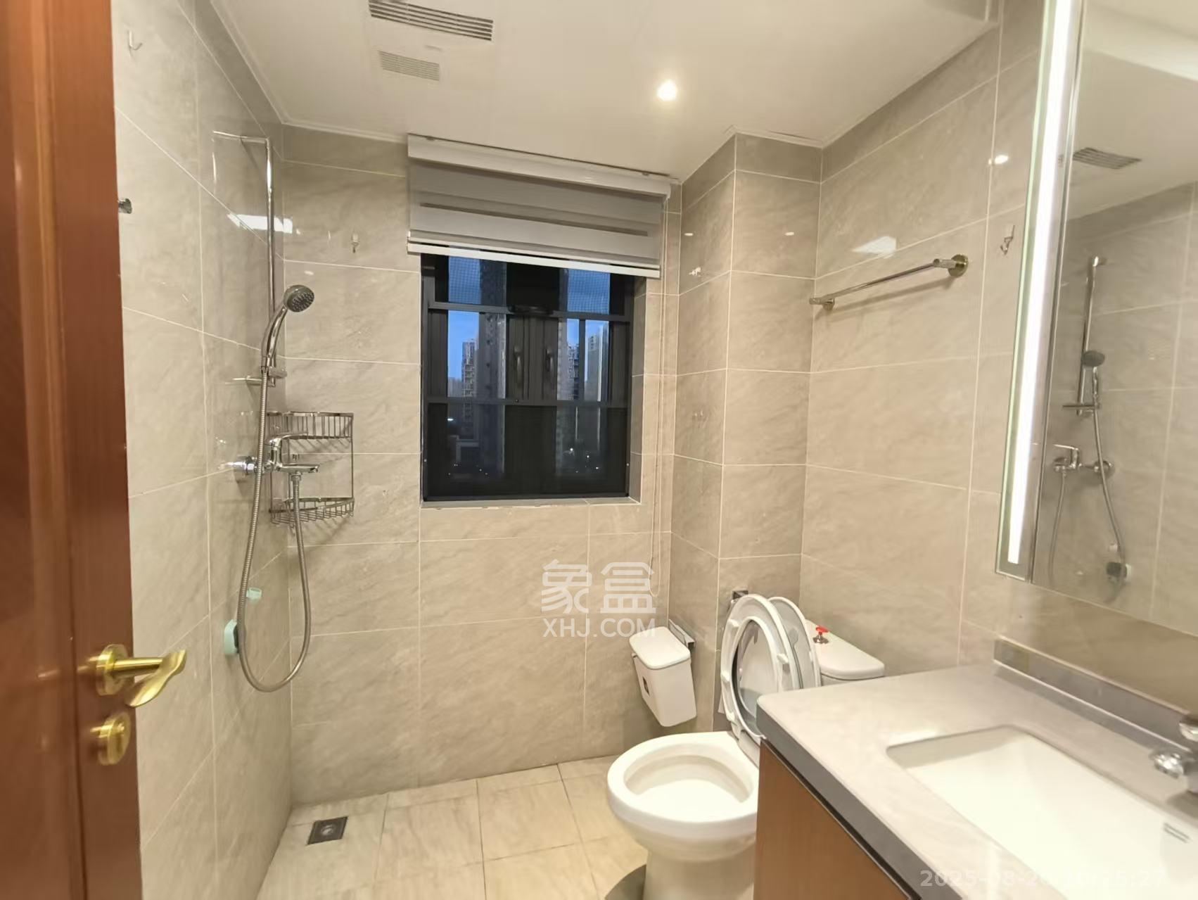 恒大书香门第 2室2厅2卫 1600.0元/月 恒大书香门第 2室2厅2卫 1600.0元/月室内图