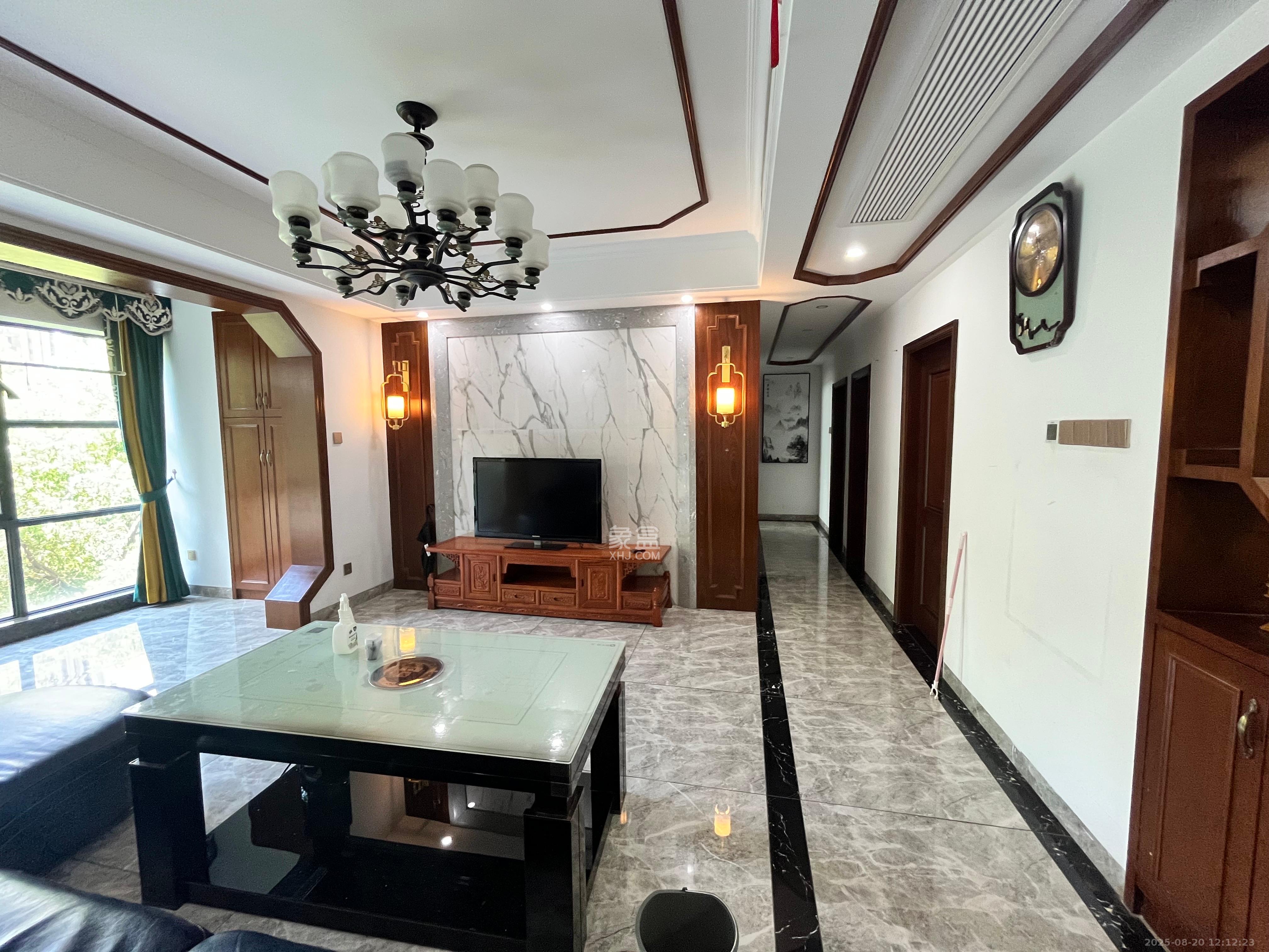 恒基凯旋门一二期  4室2厅2卫    3500.0元/月 恒基凯旋门一二期  4室2厅2卫    3500.0元/月