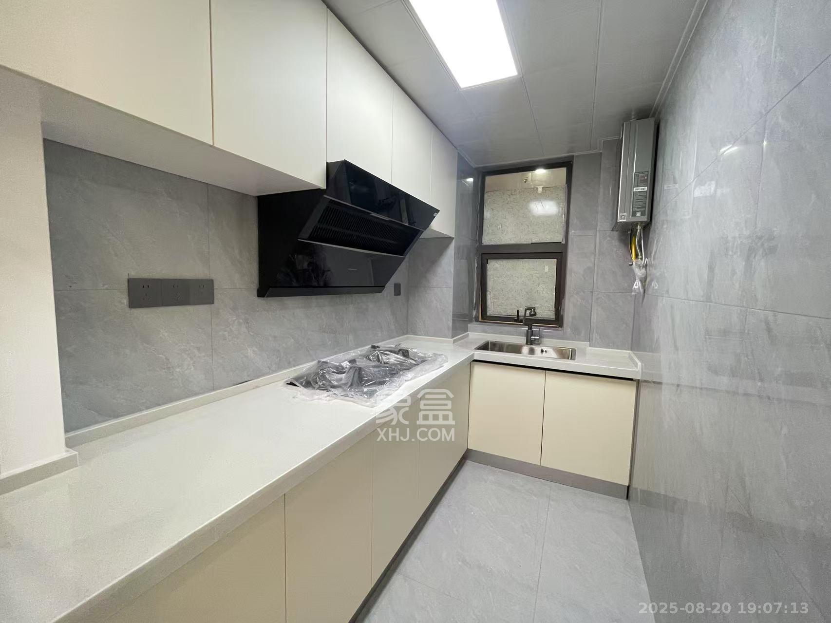润屋美院  3室2厅1卫   2800.00元/月室内图