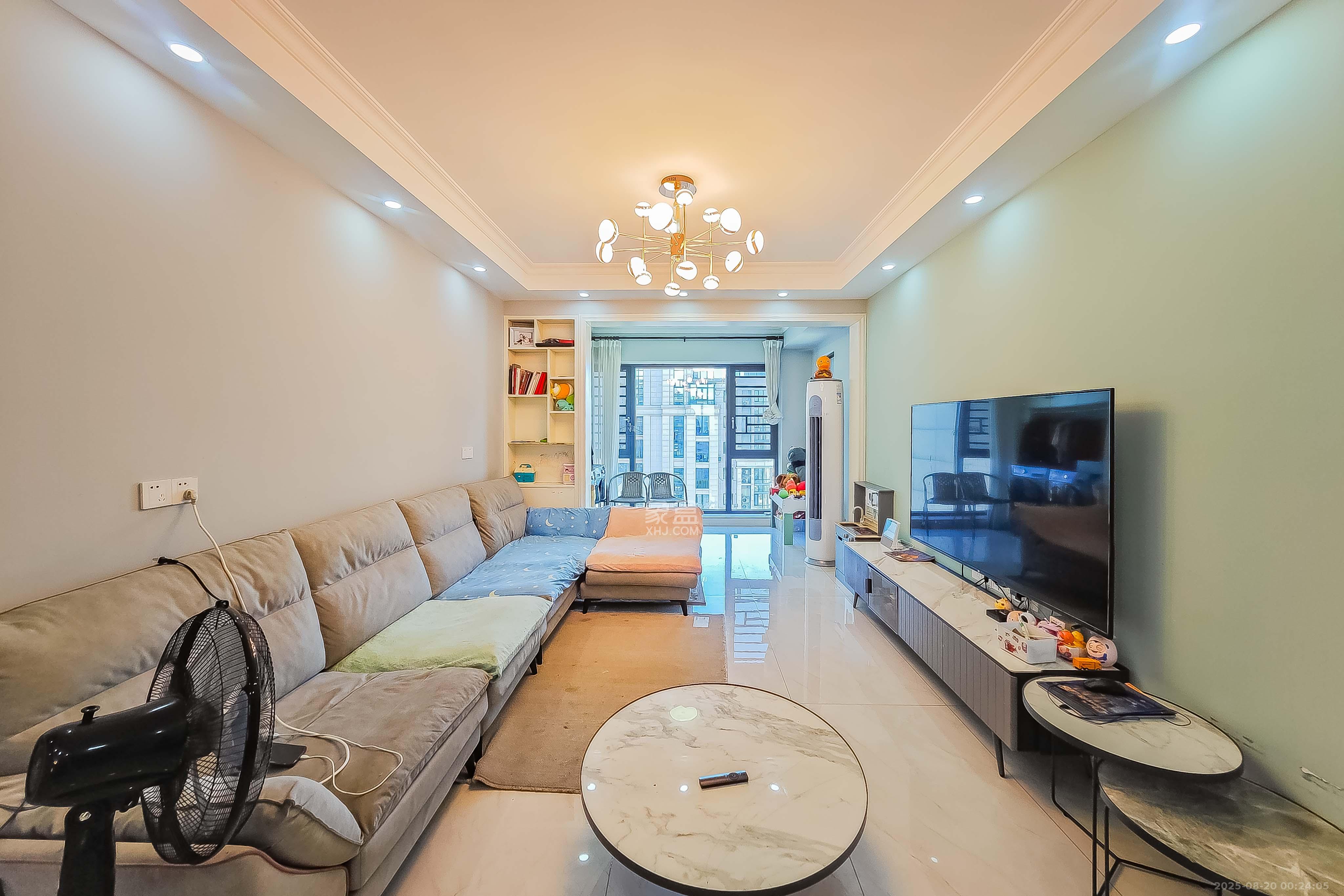 明昇壹城(明昇时代广场)一期  3室1厅1卫    139.8万 明昇壹城(明昇时代广场)一期  3室1厅1卫    139.8万客厅