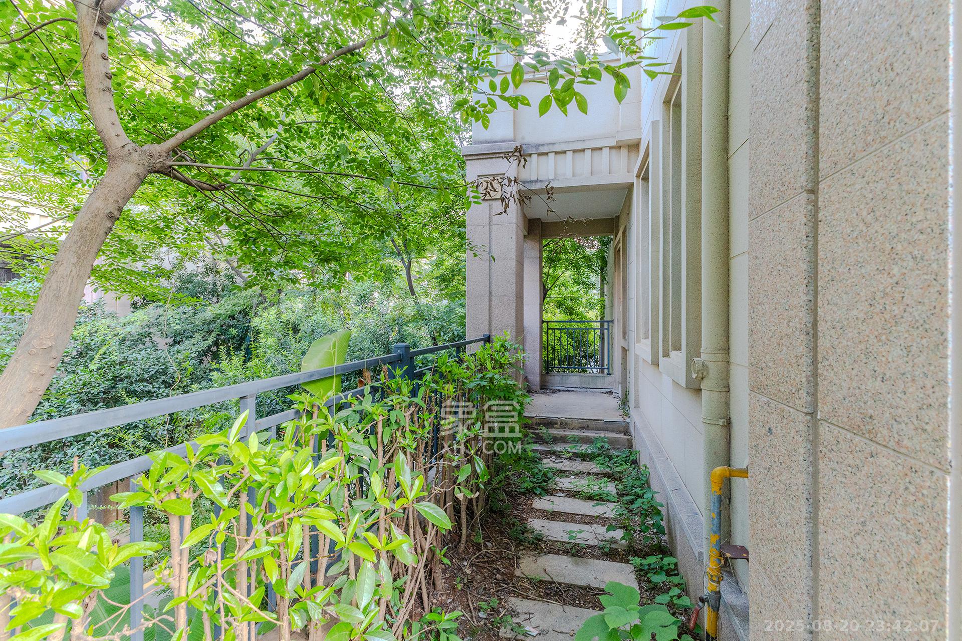 龙湖湘风原著(龙湖湘风星城)  6室2厅4卫    420.0万 龙湖湘风原著(龙湖湘风星城)  6室2厅4卫    420.0万其他