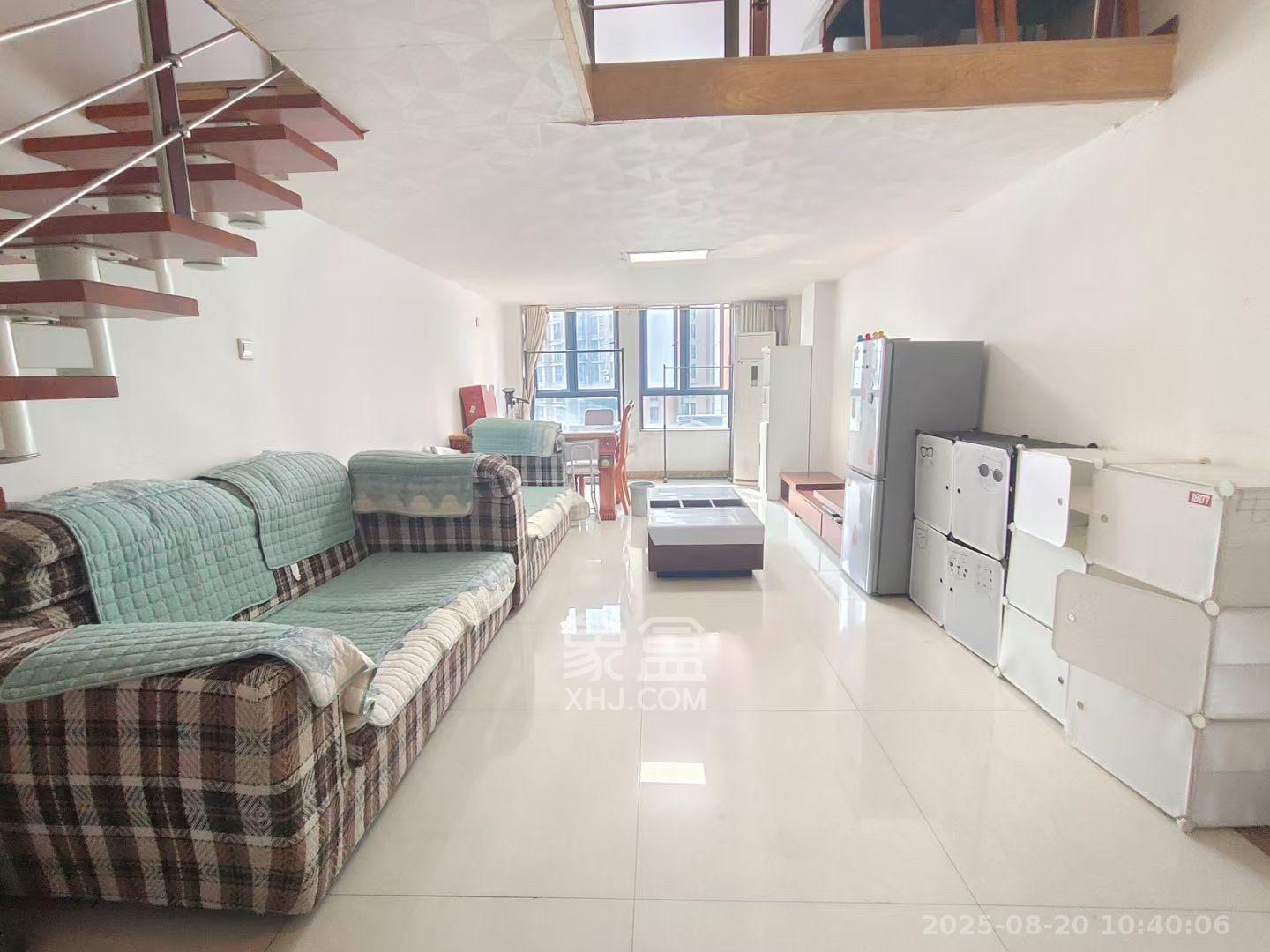 融圣国际  2室1厅1卫    2000.0元/月 融圣国际  2室1厅1卫    2000.0元/月室内图