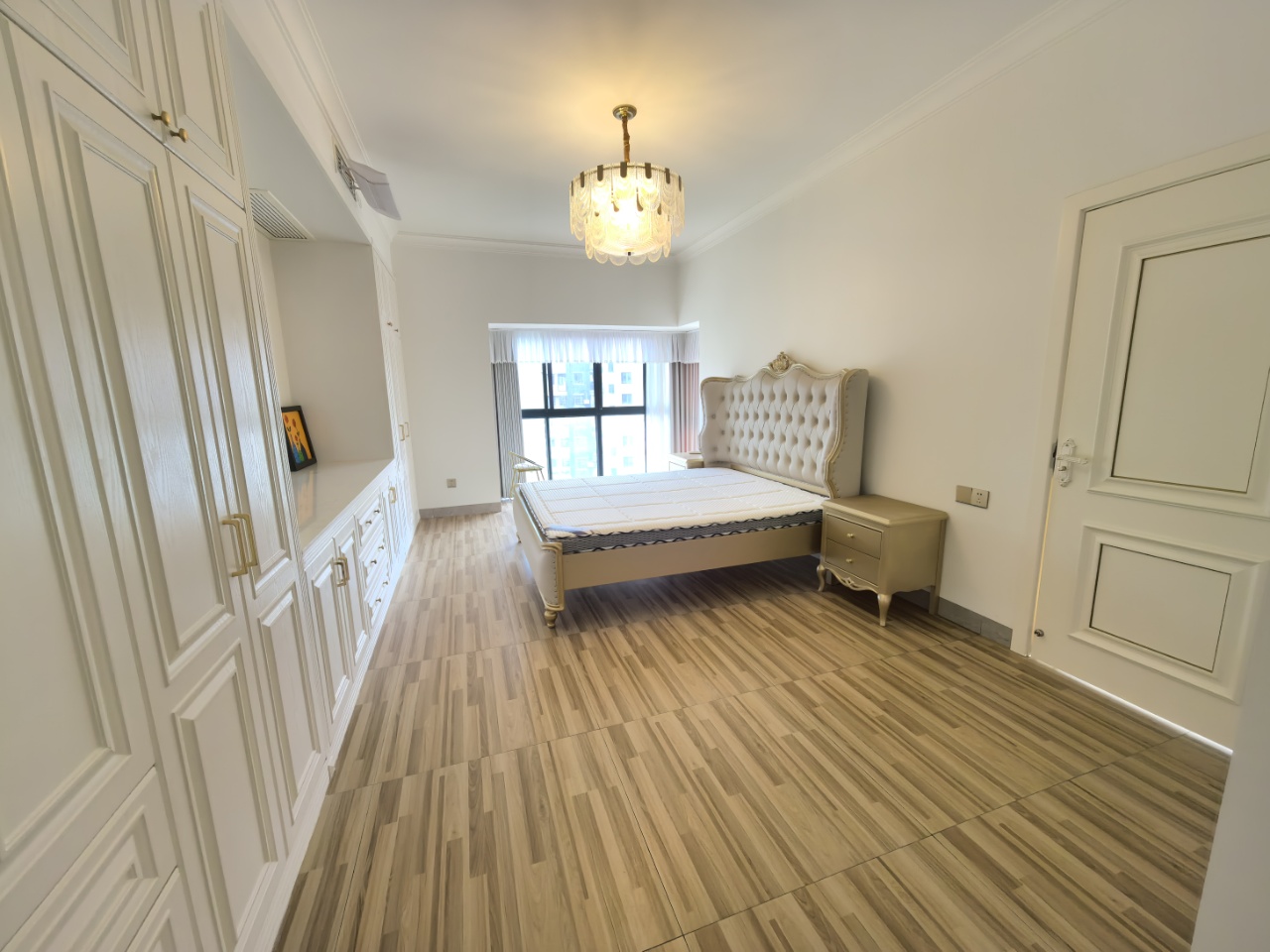 世纪嘉苑 3室2厅2卫 2800.0元/月 世纪嘉苑 3室2厅2卫 2800.0元/月室内图