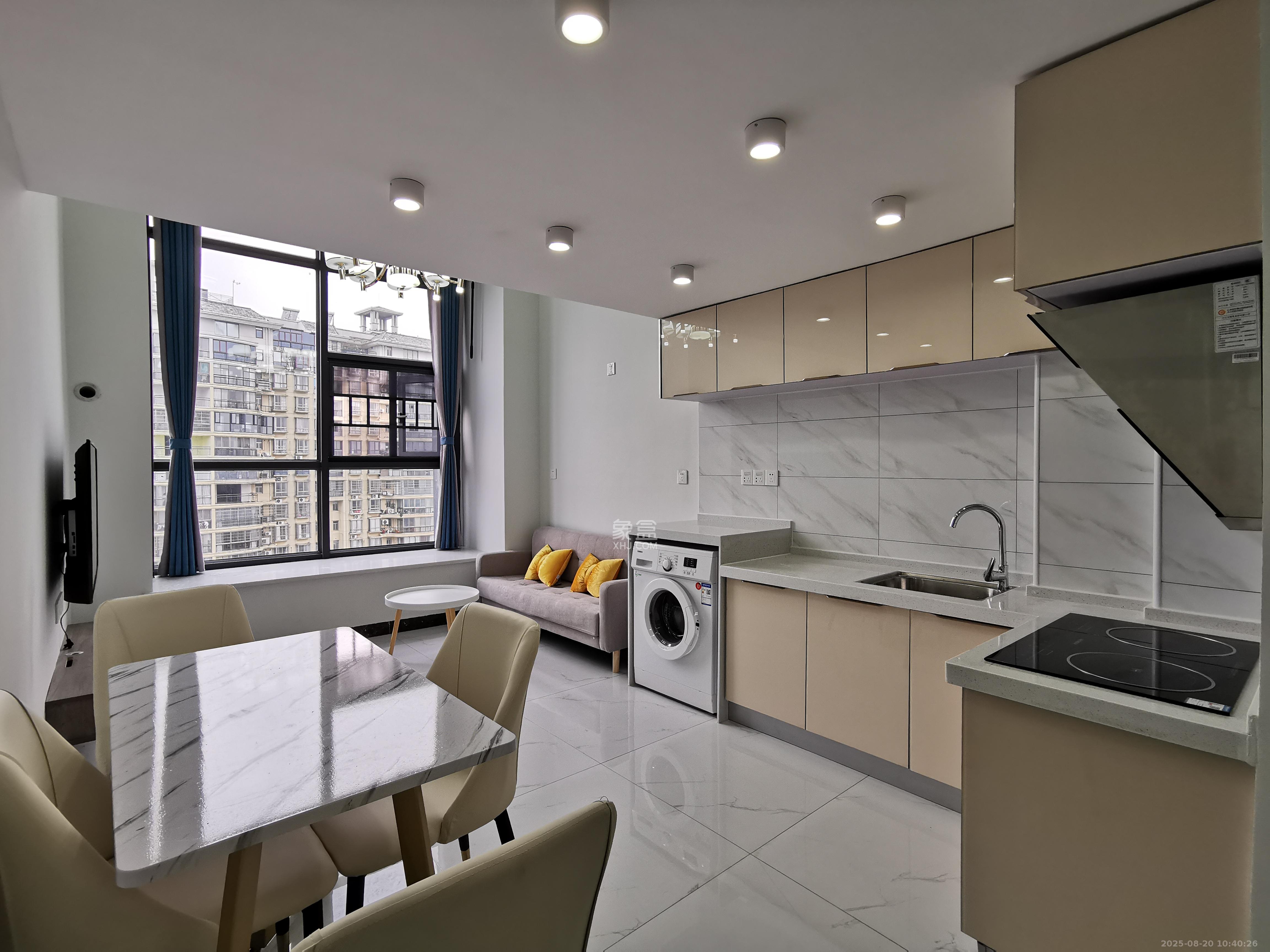 弘坤云寓 1室0厅0卫 2400.0元/月 弘坤云寓 1室0厅0卫 2400.0元/月室内图