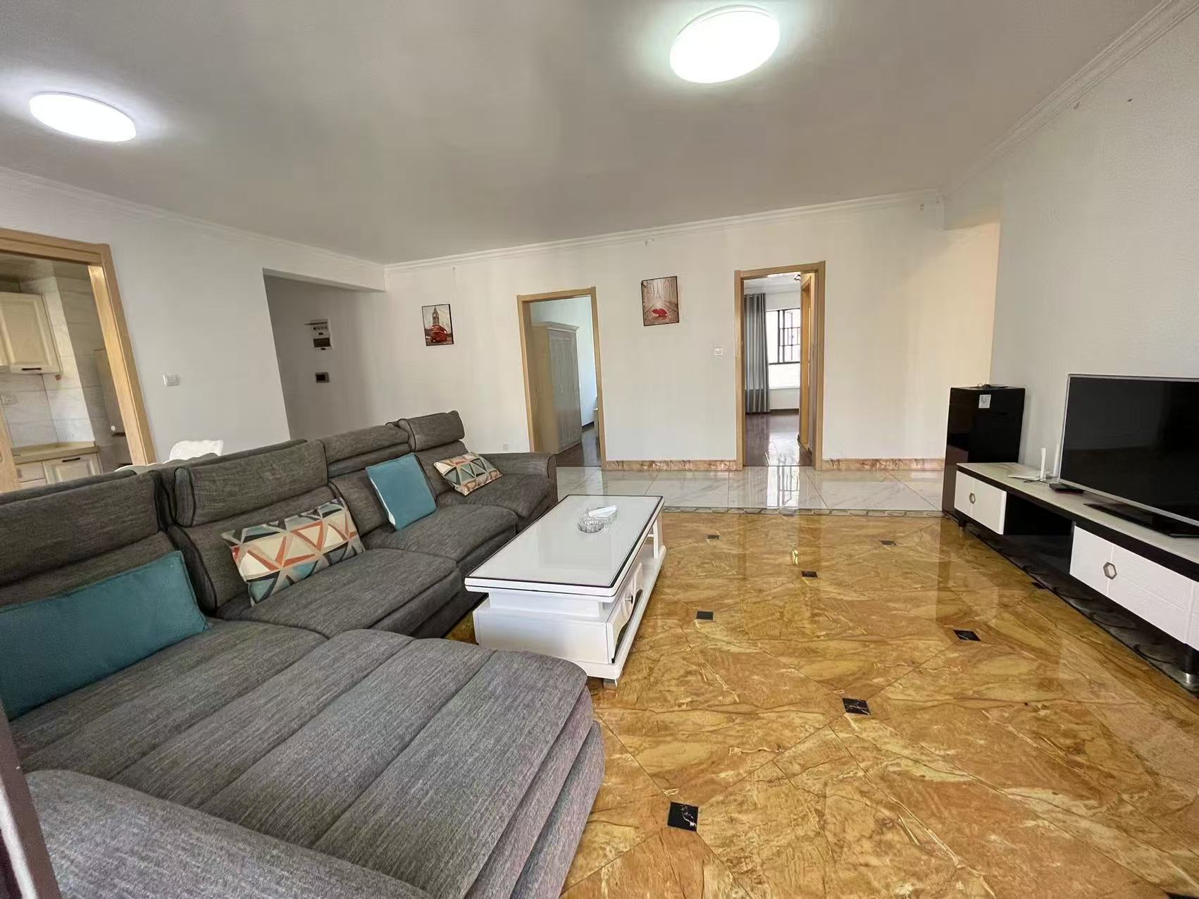 五江碧桂园城市广场 4室2厅2卫 2400.0元/月 五江碧桂园城市广场 4室2厅2卫 2400.0元/月室内图