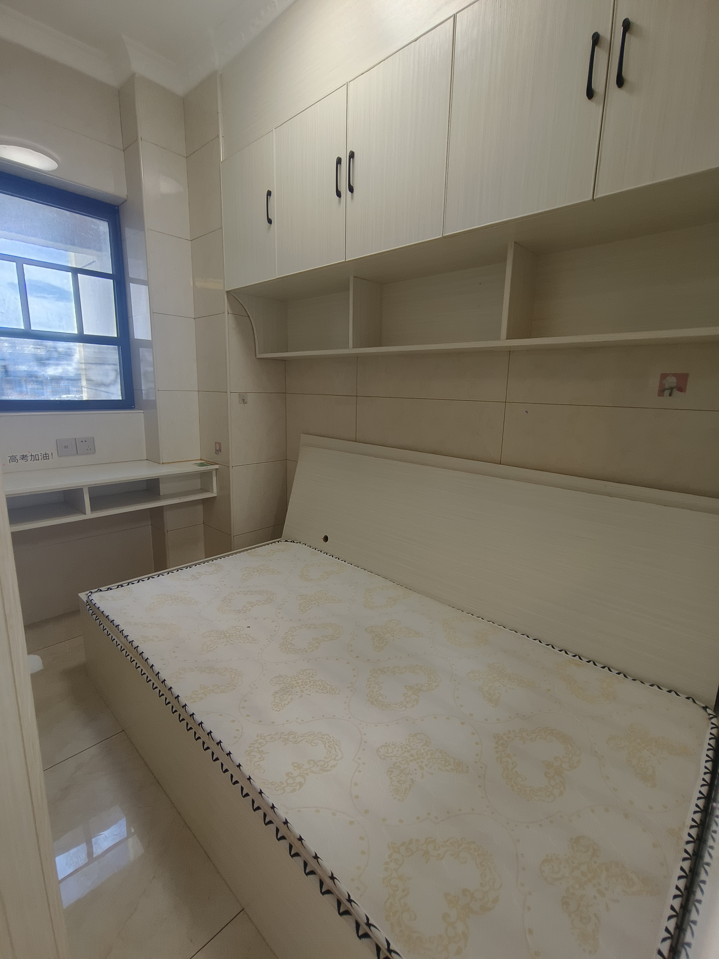 百弘学府城 1室1厅1卫 800.0元/月 百弘学府城 1室1厅1卫 800.0元/月室内图