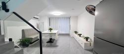 芝林商务中心  2室1厅2卫   1600.00元/月