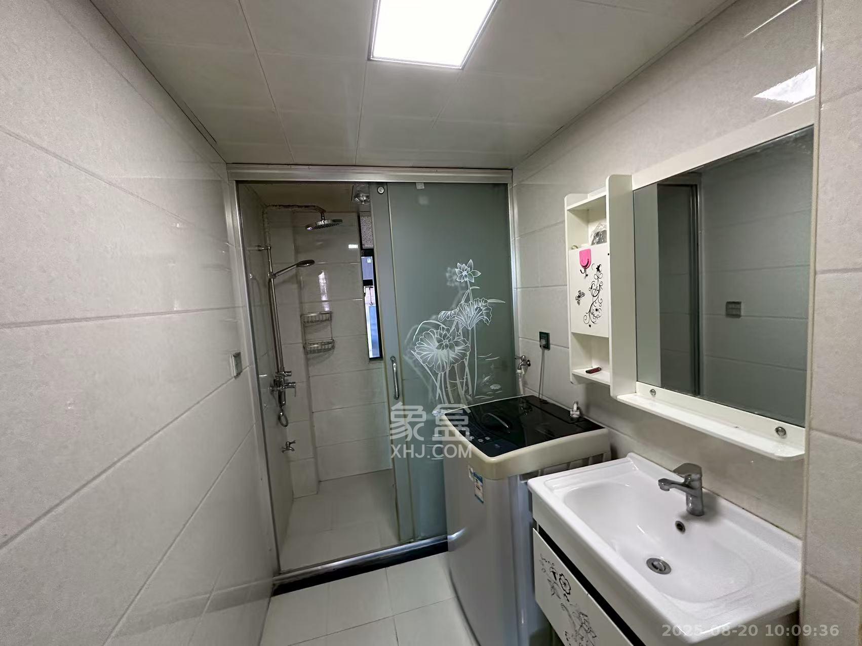 湘江学府  3室2厅2卫   1600.00元/月室内图