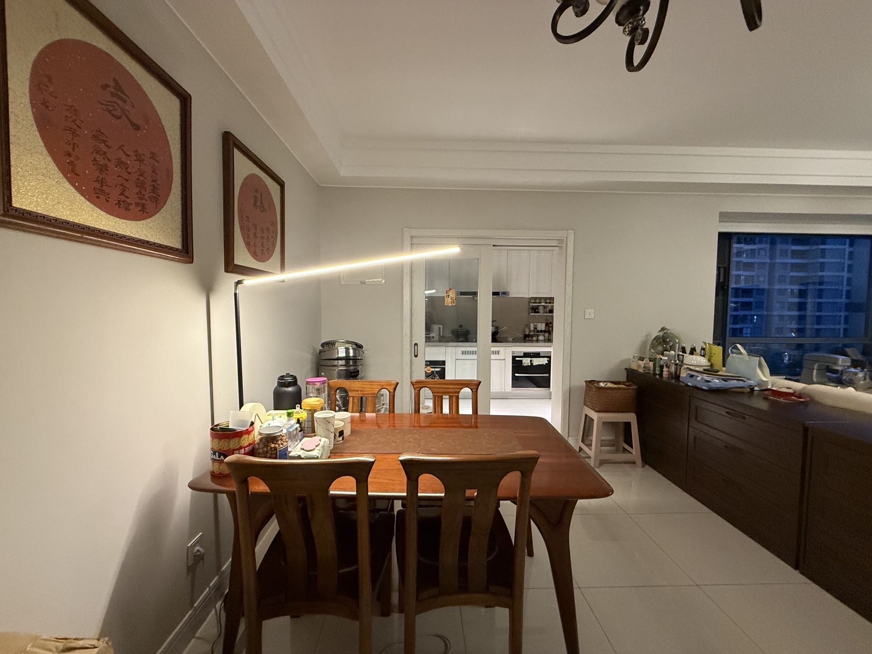 大华锦绣海岸一期 3室2厅2卫 245.0万 大华锦绣海岸一期 3室2厅2卫 245.0万客厅