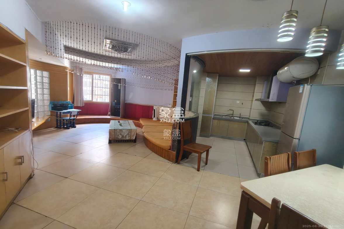 楚天家园 2室2厅1卫 1500.0元/月 楚天家园 2室2厅1卫 1500.0元/月室内图