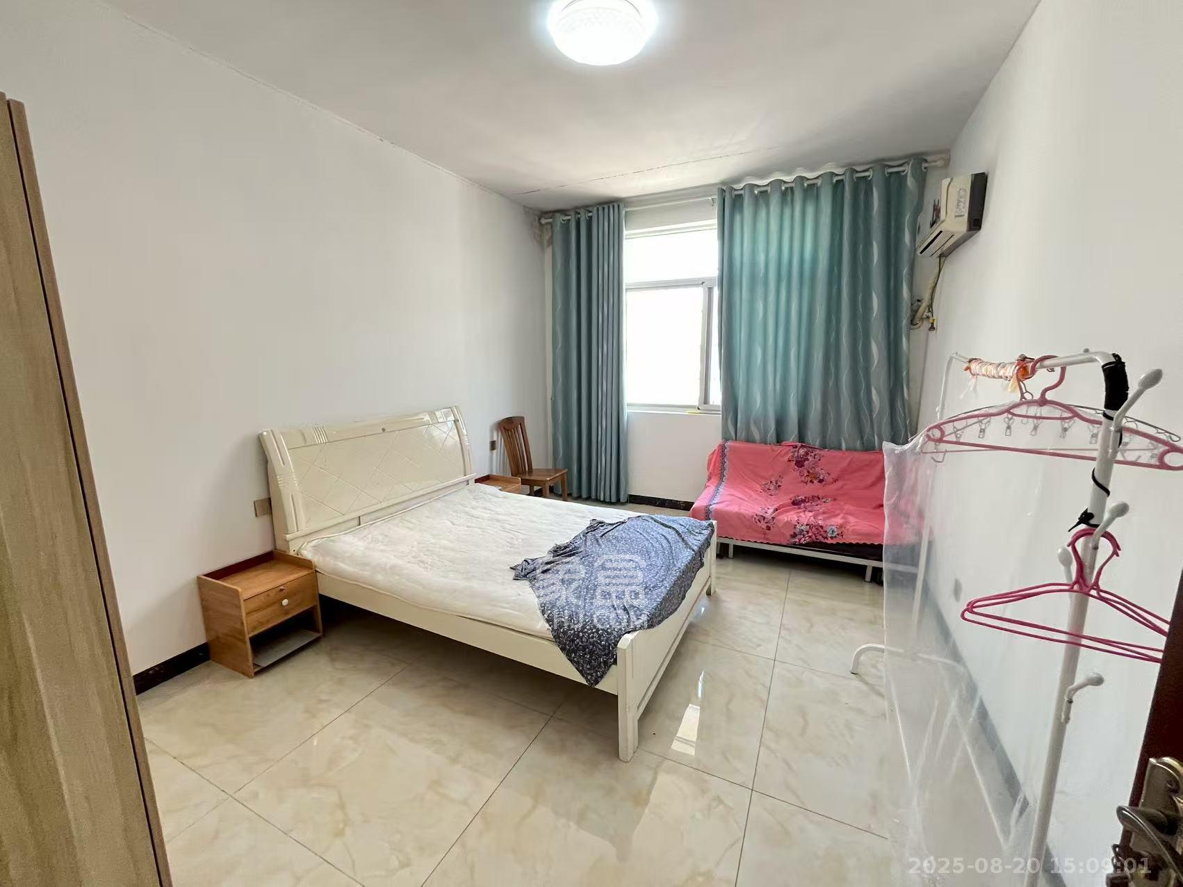 泉塘小区  2室1厅1卫    1100.0元/月室内图