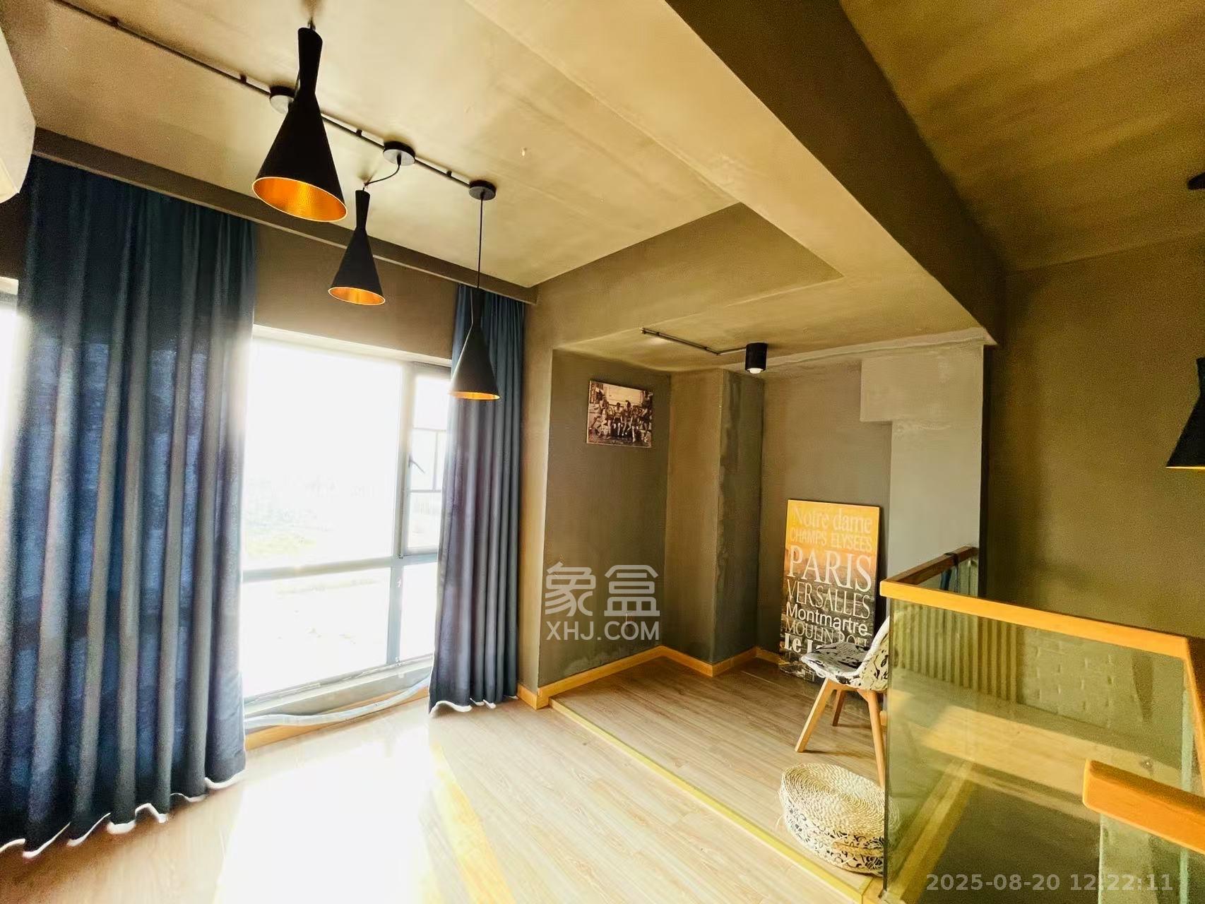 泰龙华府 1室1厅1卫 1500.0元/月 泰龙华府 1室1厅1卫 1500.0元/月室内图