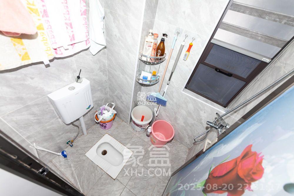 梅溪湖合能璞丽  3室2厅2卫   2500.00元/月室内图